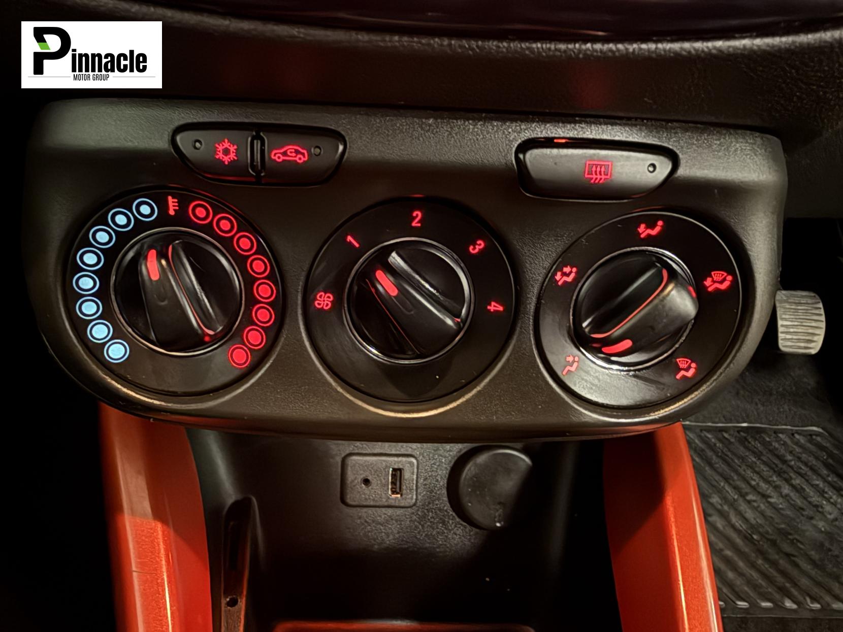 Vauxhall ADAM 1.4 16v JAM Hatchback 3dr Petrol Manual Euro 5 (87 ps)