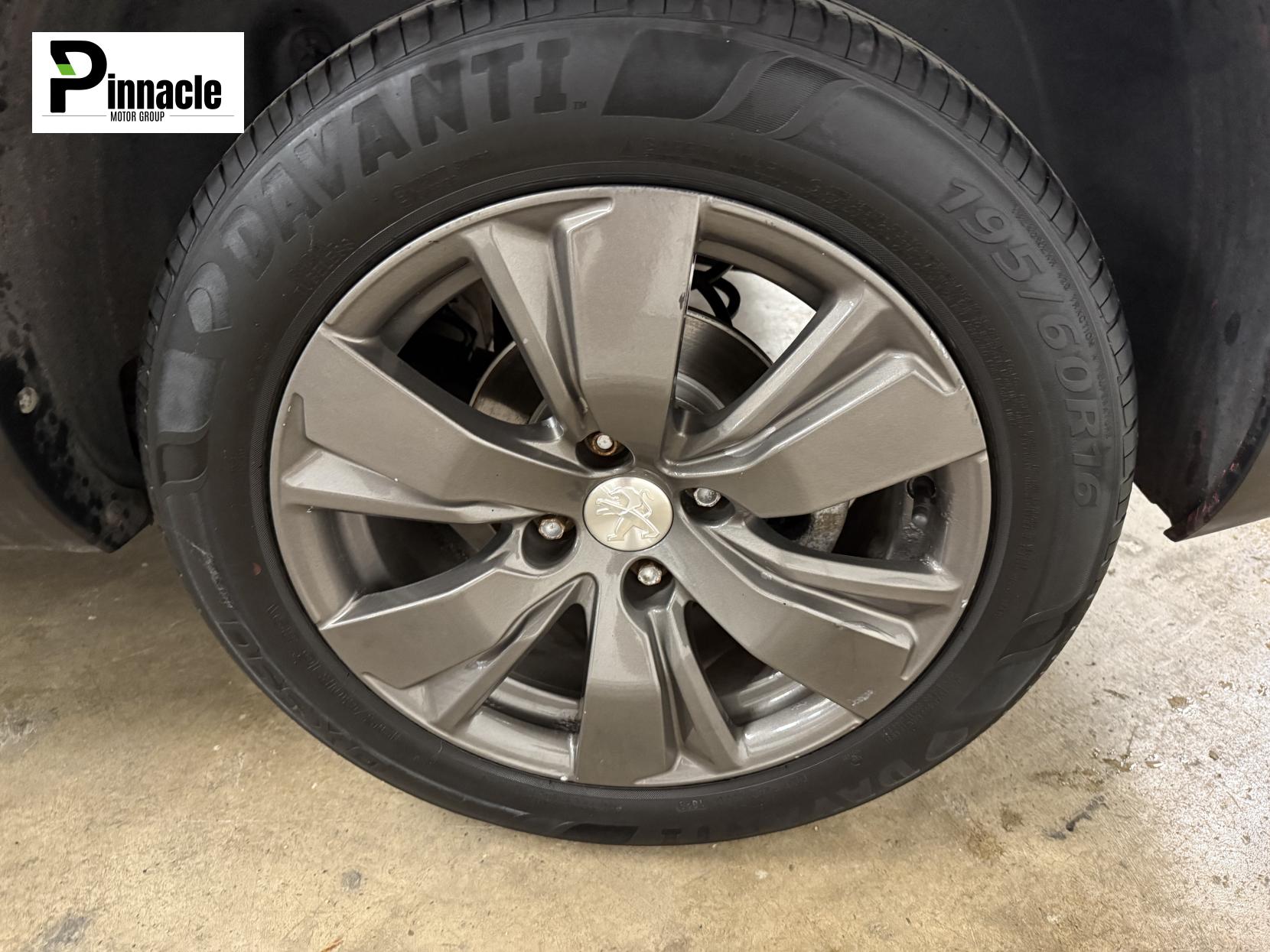 Peugeot 2008 1.2 PureTech Active SUV 5dr Petrol Manual Euro 6 (82 ps)