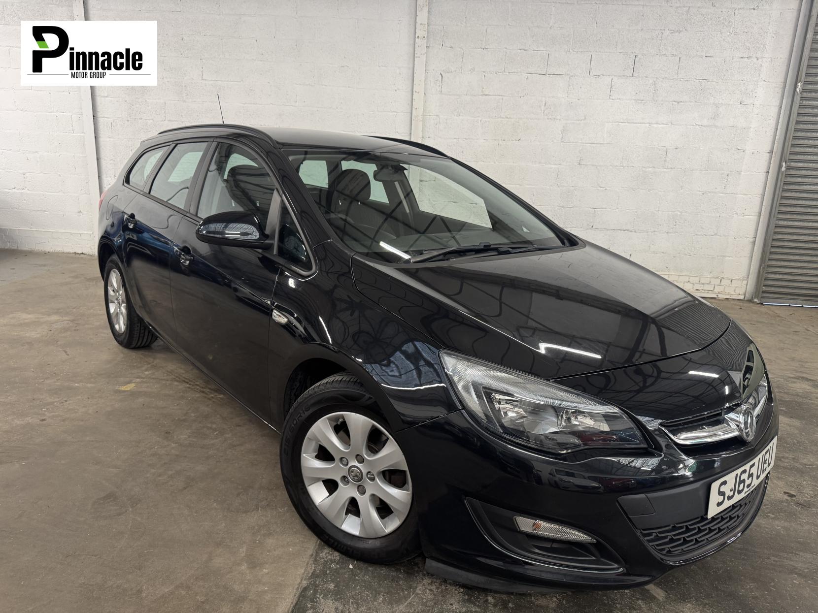 Vauxhall Astra 1.6 CDTi ecoFLEX Design Sports Tourer 5dr Diesel Manual Euro 6 (s/s) (110 ps)