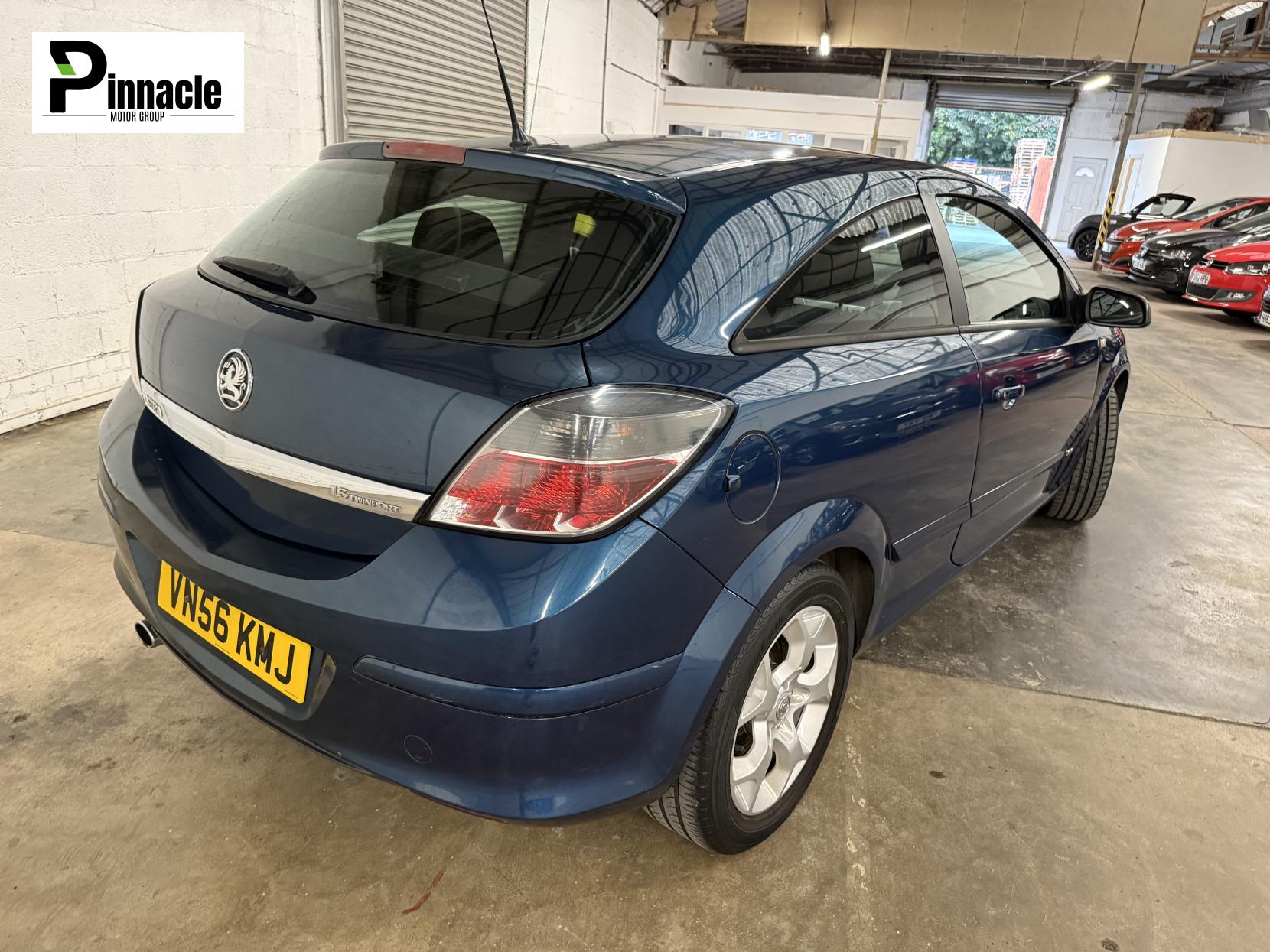 Vauxhall Astra 1.6i 16v SXi Sport Hatch 3dr Petrol Manual (158 g/km, 103 bhp)