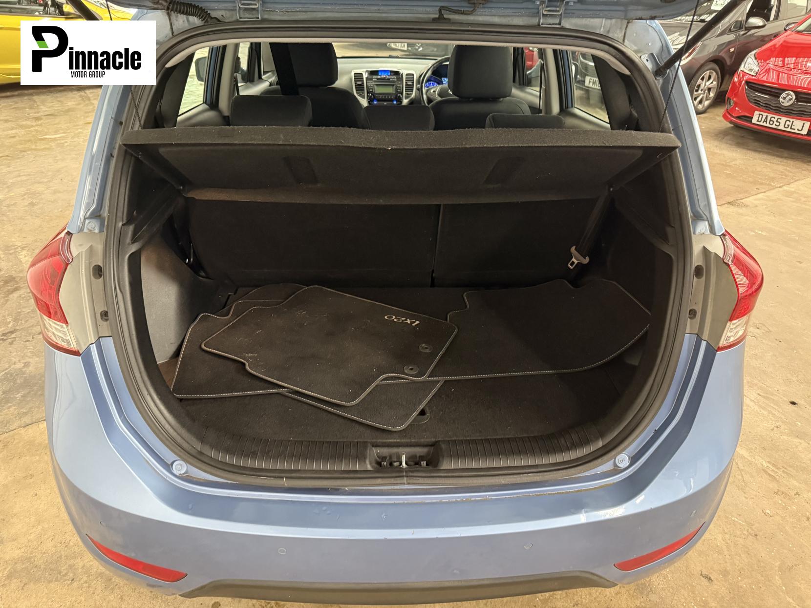 Hyundai ix20 1.6 Active Hatchback 5dr Petrol Auto Euro 5 (123 bhp)