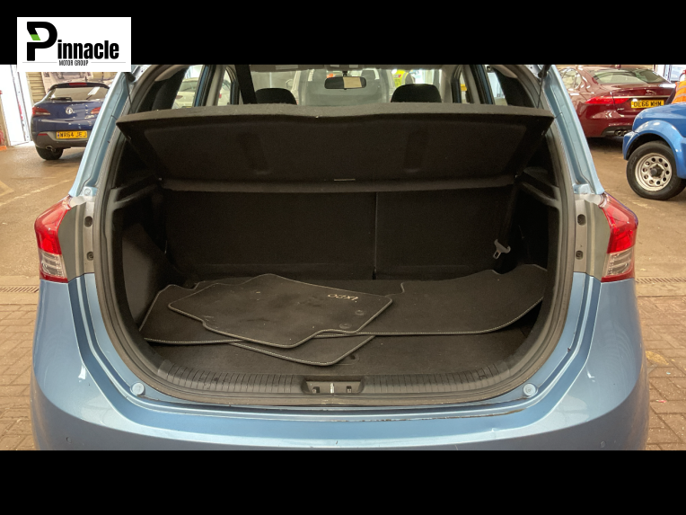 Hyundai ix20 1.6 Active Hatchback 5dr Petrol Auto Euro 5 (123 bhp)