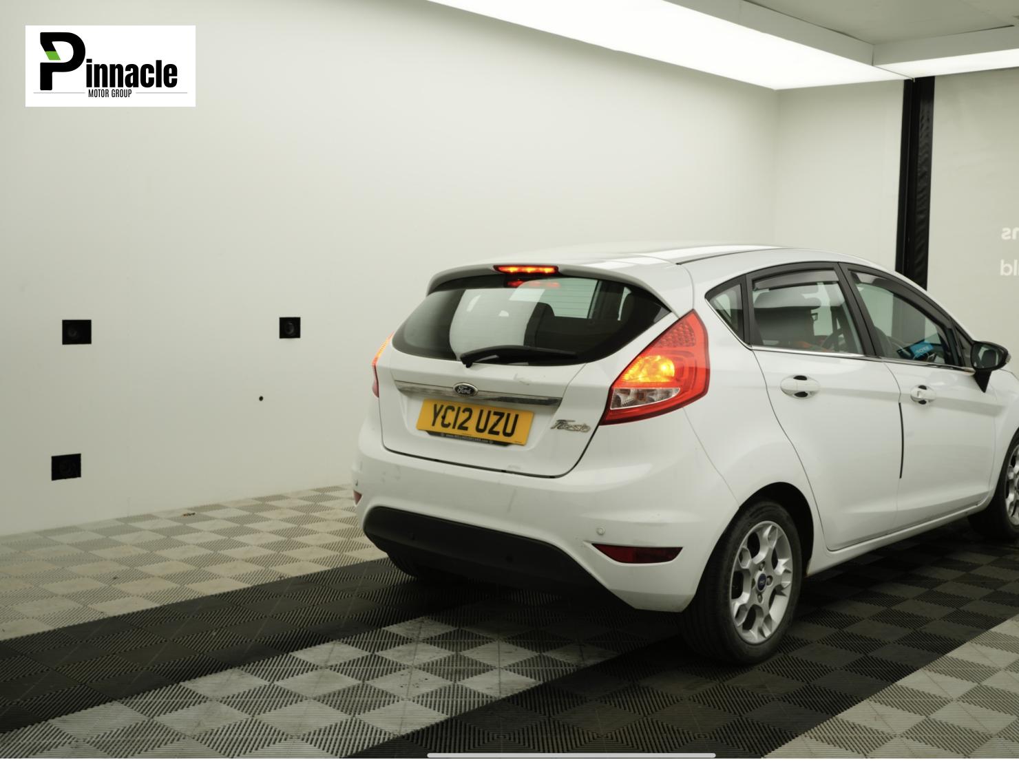 Ford Fiesta 1.25 Zetec Hatchback 5dr Petrol Manual (129 g/km, 81 bhp)