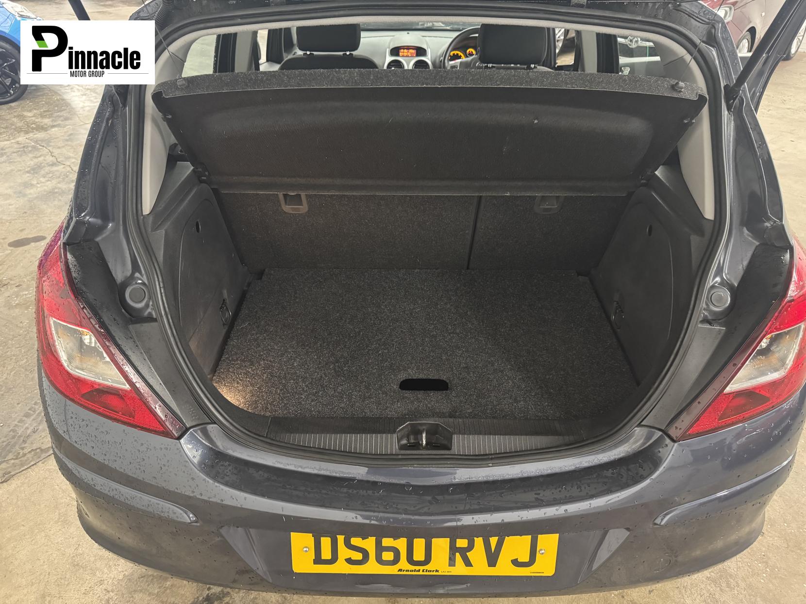 Vauxhall Corsa 1.2i 16v Exclusiv Hatchback 5dr Petrol Manual (124 g/km, 84 bhp)