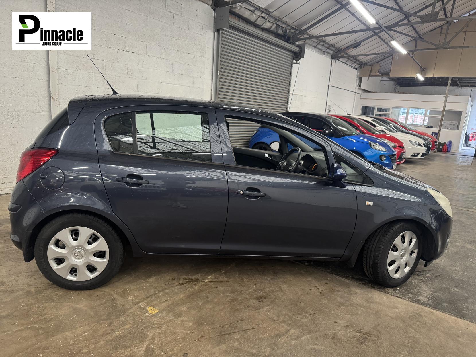Vauxhall Corsa 1.2i 16v Exclusiv Hatchback 5dr Petrol Manual (124 g/km, 84 bhp)