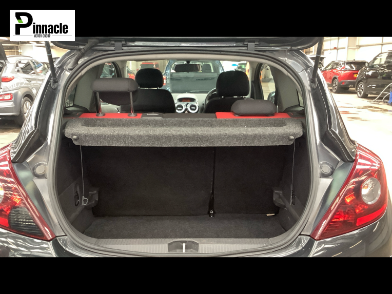 Vauxhall Corsa 1.4 16V SRi Hatchback 3dr Petrol Manual Euro 5 (100 ps)