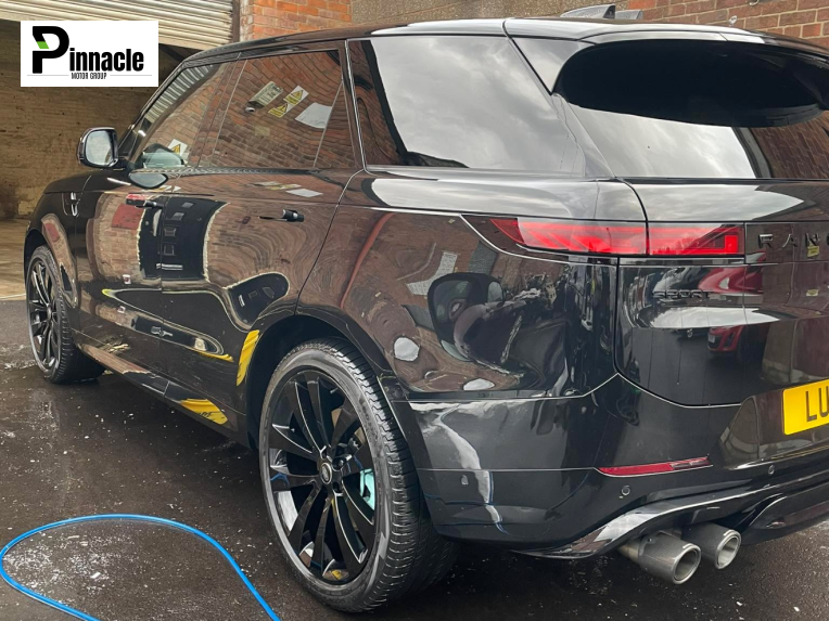 Land Rover Range Rover Sport 4.4 P530 V8 First Edition SUV 5dr Petrol Auto 4WD Euro 6 (s/s) (530 ps)