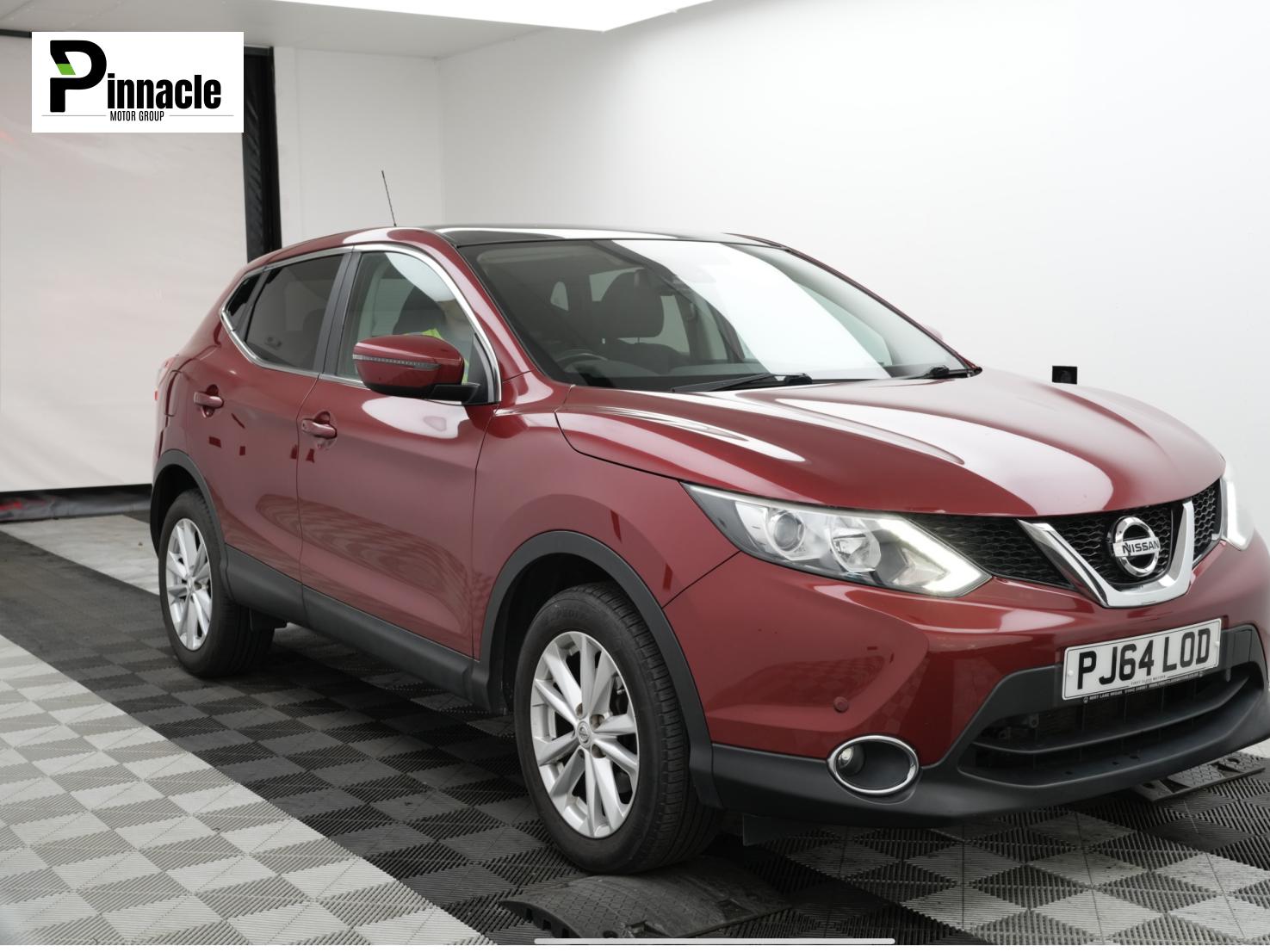 Nissan Qashqai 1.2 DIG-T Acenta Premium SUV 5dr Petrol Manual 2WD Euro 5 (s/s) (115 ps)
