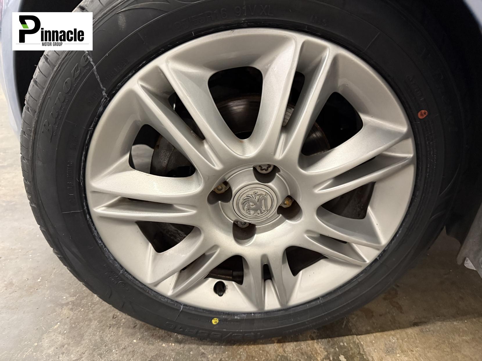 Vauxhall Corsa 1.4i 16v Design Hatchback 3dr Petrol Automatic (a/c) (154 g/km, 89 bhp)