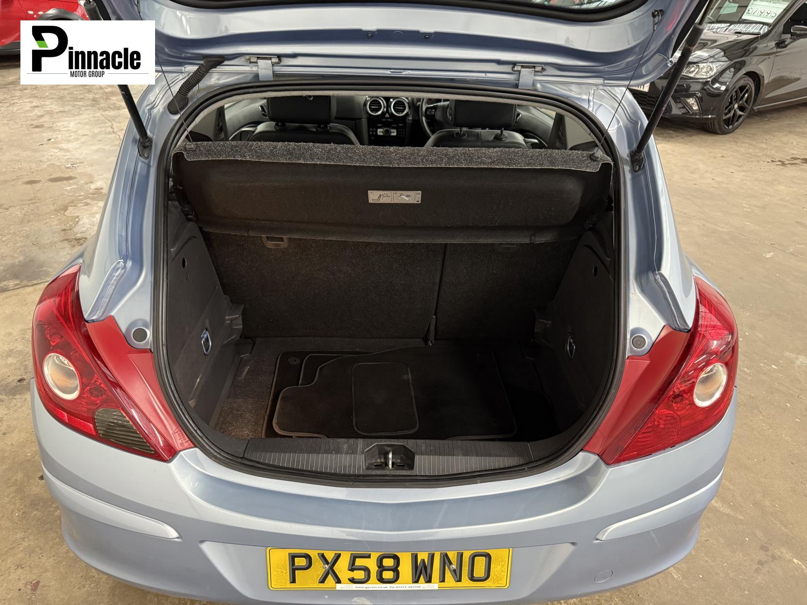 Vauxhall Corsa 1.4i 16v Design Hatchback 3dr Petrol Automatic (a/c) (154 g/km, 89 bhp)