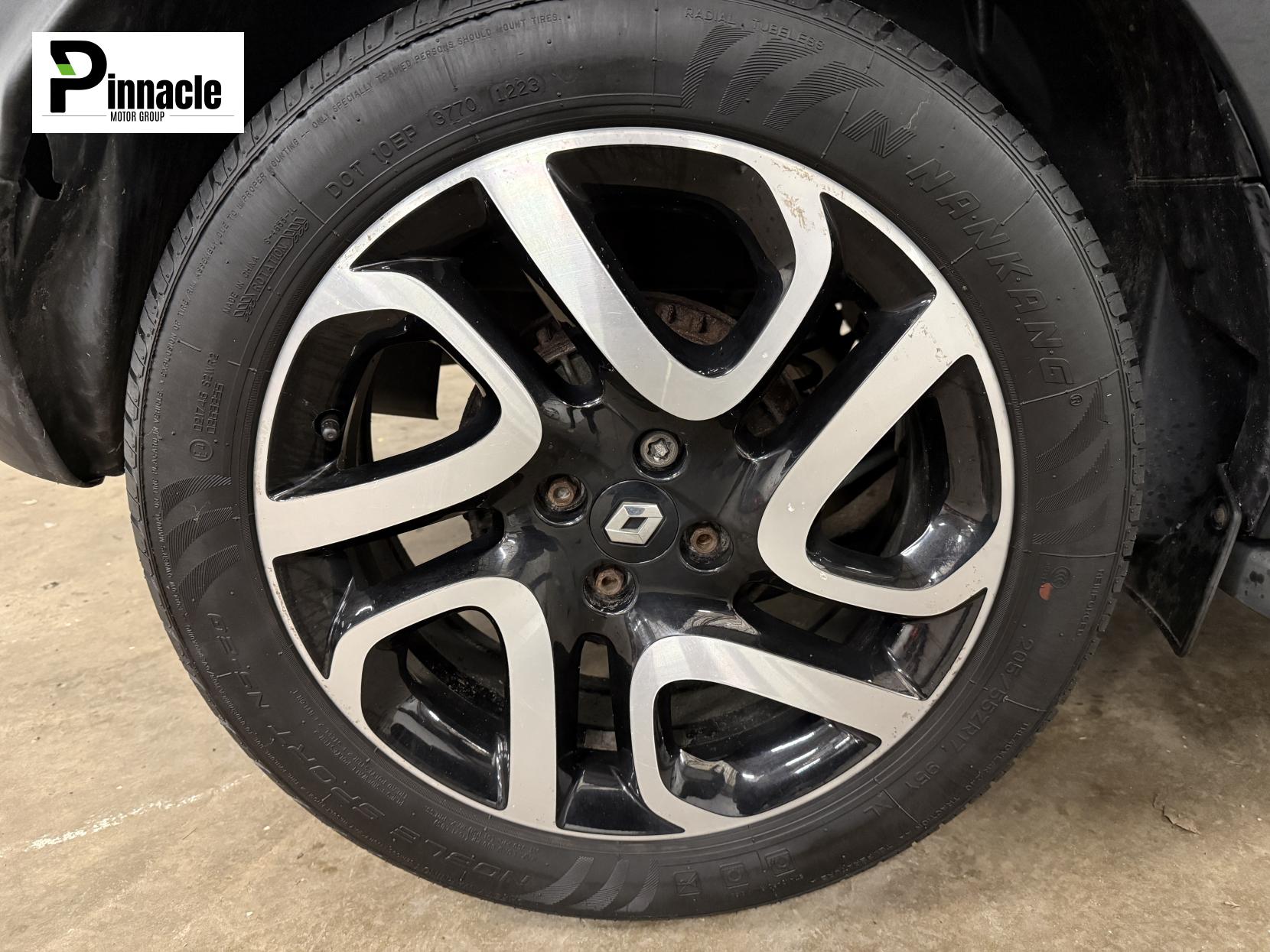 Renault Captur 0.9 TCe ENERGY Dynamique S Nav SUV 5dr Petrol Manual Euro 6 (s/s) (90 ps)