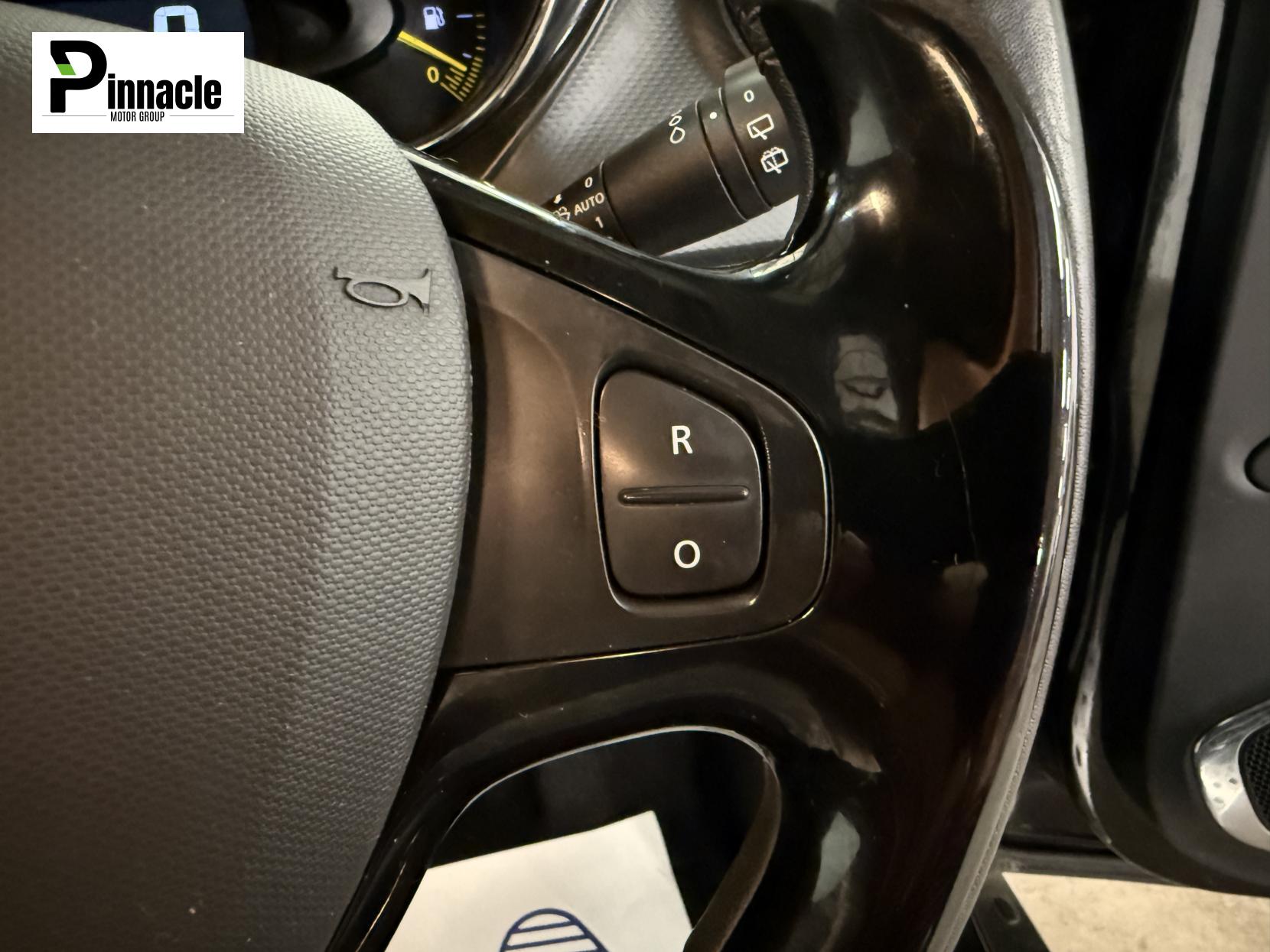 Renault Captur 0.9 TCe ENERGY Dynamique S Nav SUV 5dr Petrol Manual Euro 6 (s/s) (90 ps)