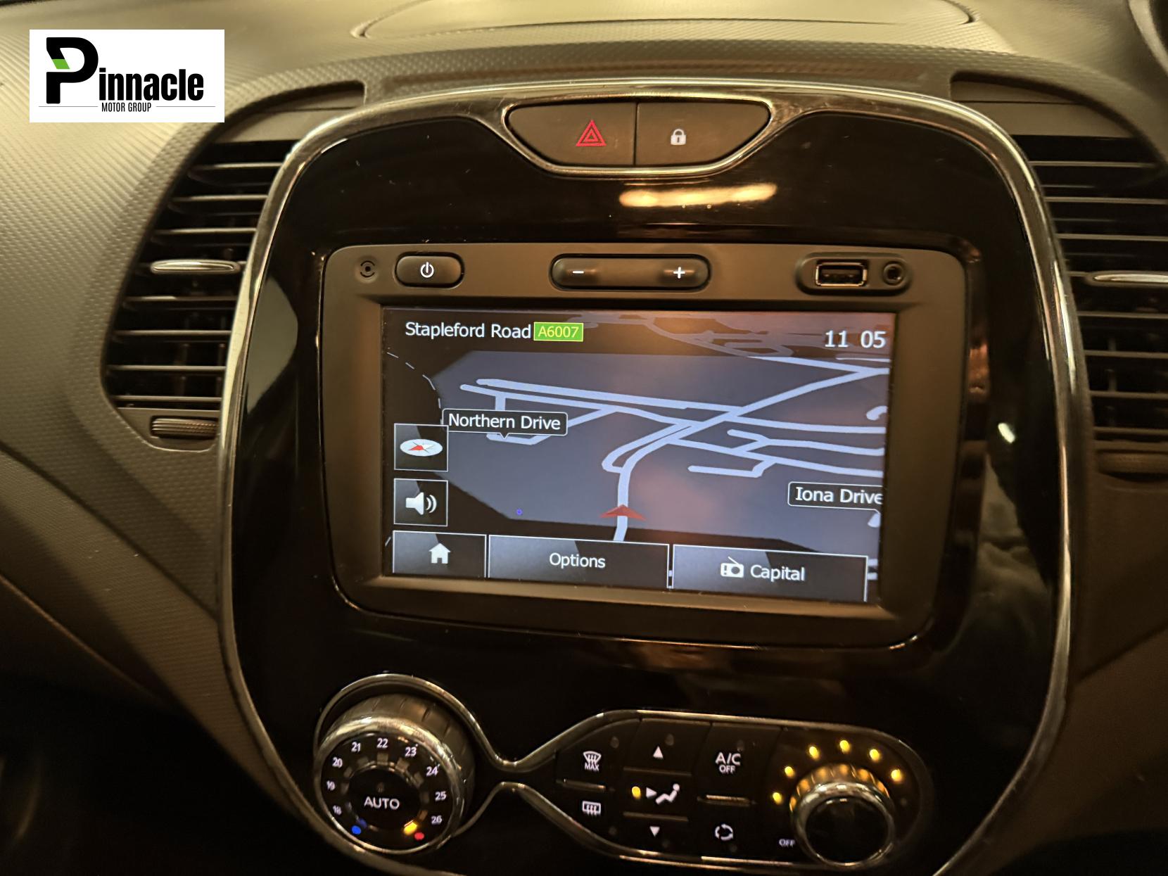 Renault Captur 0.9 TCe ENERGY Dynamique S Nav SUV 5dr Petrol Manual Euro 6 (s/s) (90 ps)