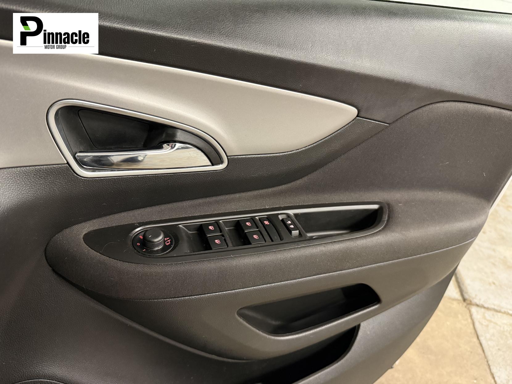 Vauxhall Mokka 1.7 CDTi Exclusiv SUV 5dr Diesel Manual 2WD Euro 5 (s/s) (130 ps)