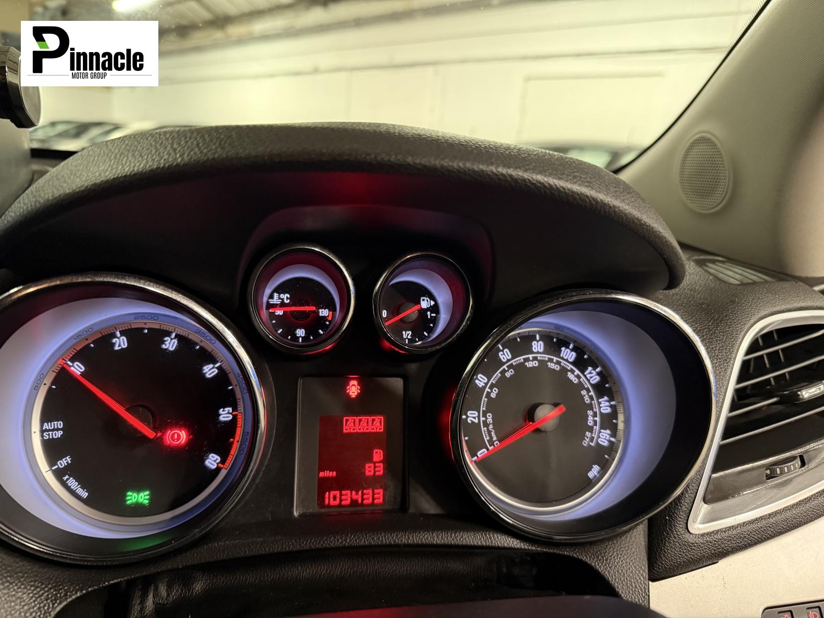 Vauxhall Mokka 1.7 CDTi Exclusiv SUV 5dr Diesel Manual 2WD Euro 5 (s/s) (130 ps)