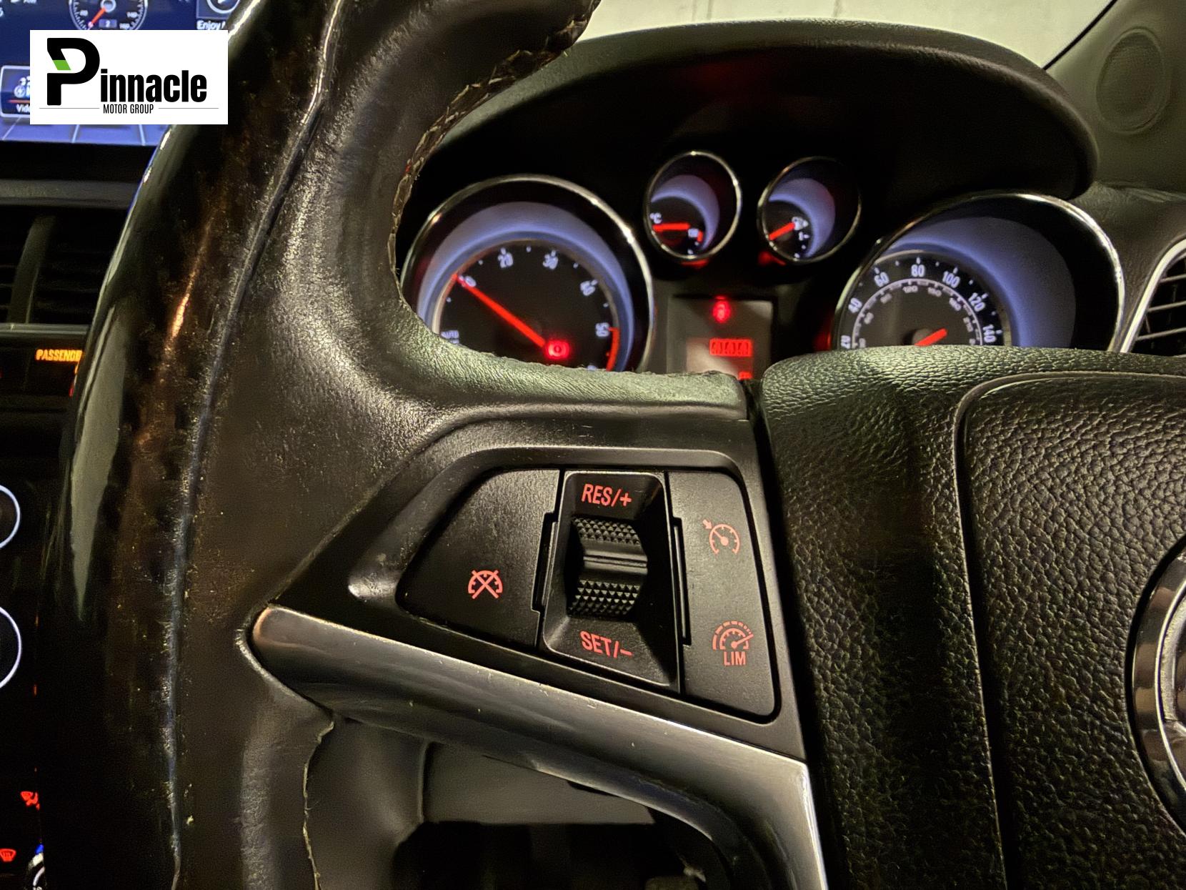 Vauxhall Mokka 1.7 CDTi Exclusiv SUV 5dr Diesel Manual 2WD Euro 5 (s/s) (130 ps)