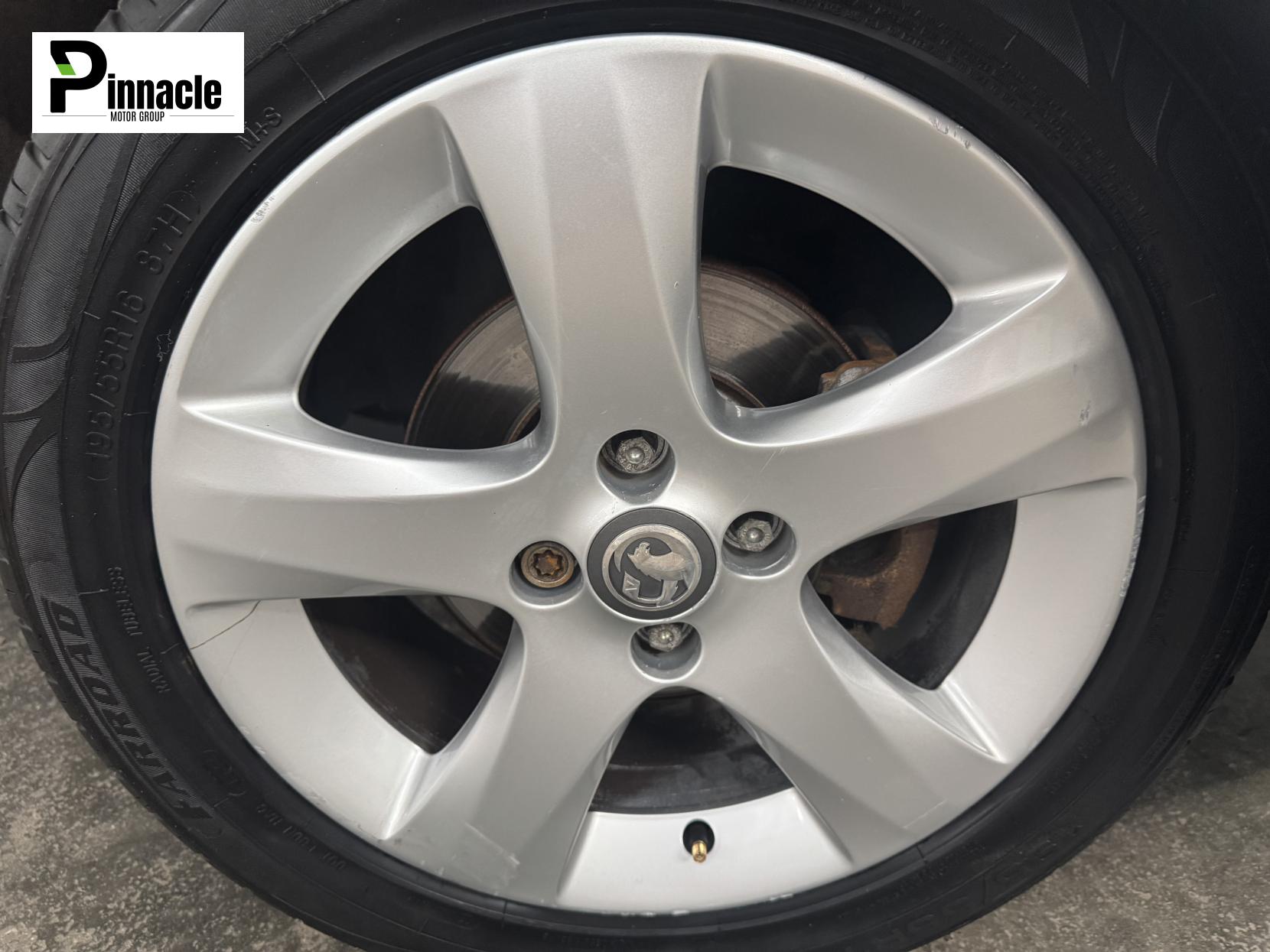 Vauxhall Corsa 1.2 16V SXi Hatchback 5dr Petrol Manual Euro 5 (A/C) (85 ps)