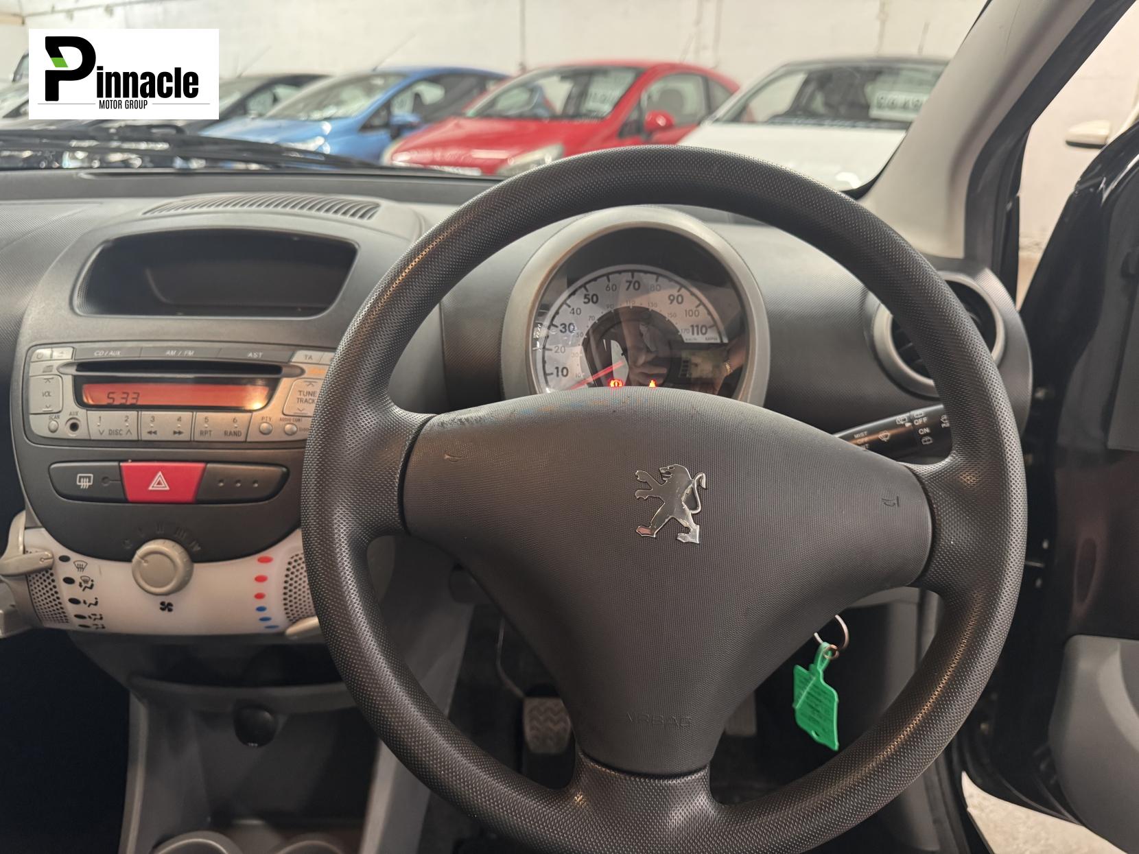 Peugeot 107 1.0 12V Urban Hatchback 5dr Petrol Manual Euro 4 (68 ps)