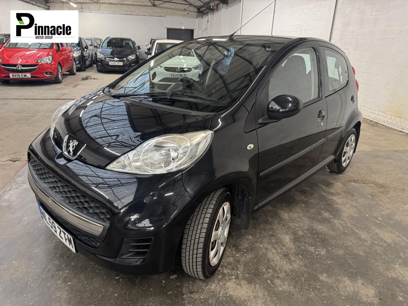 Peugeot 107 1.0 12V Urban Hatchback 5dr Petrol Manual Euro 4 (68 ps)