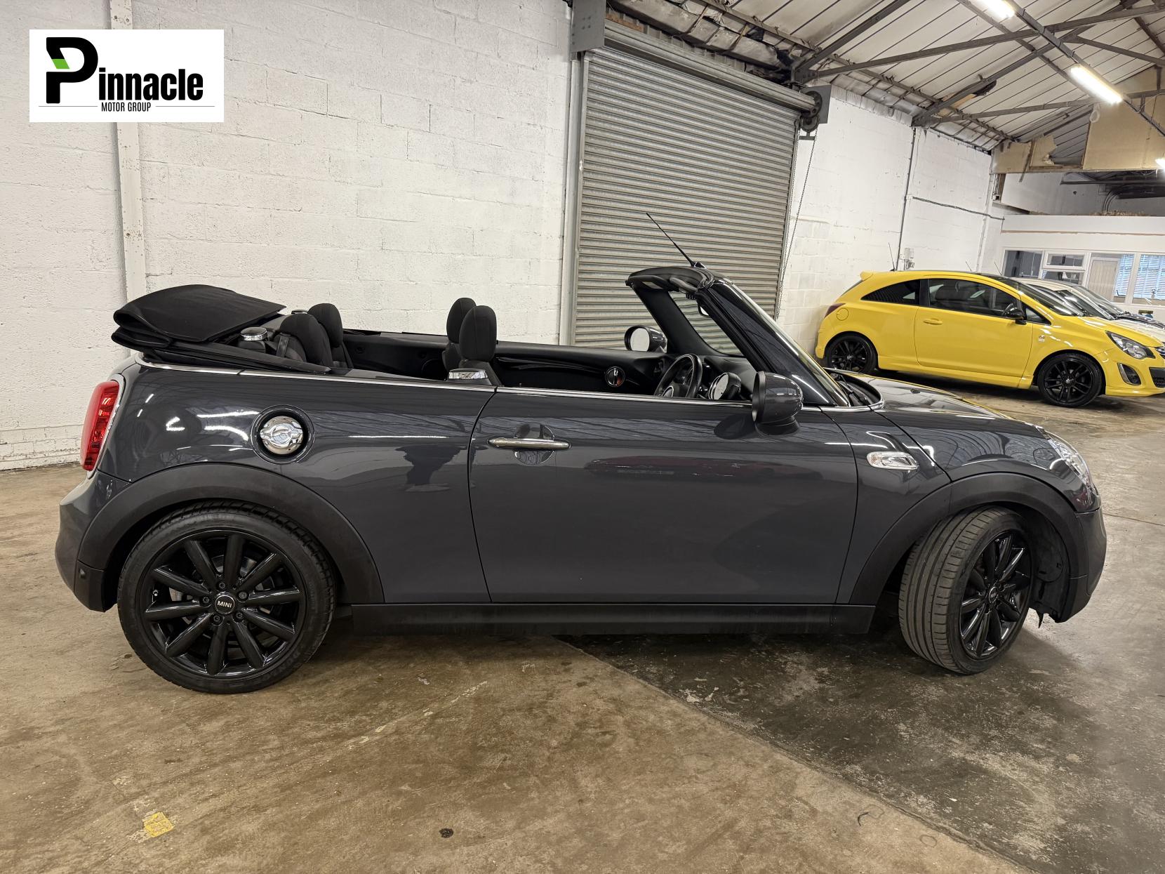 MINI Convertible 2.0 Cooper S Convertible 2dr Petrol Manual Euro 6 (s/s) (192 ps)