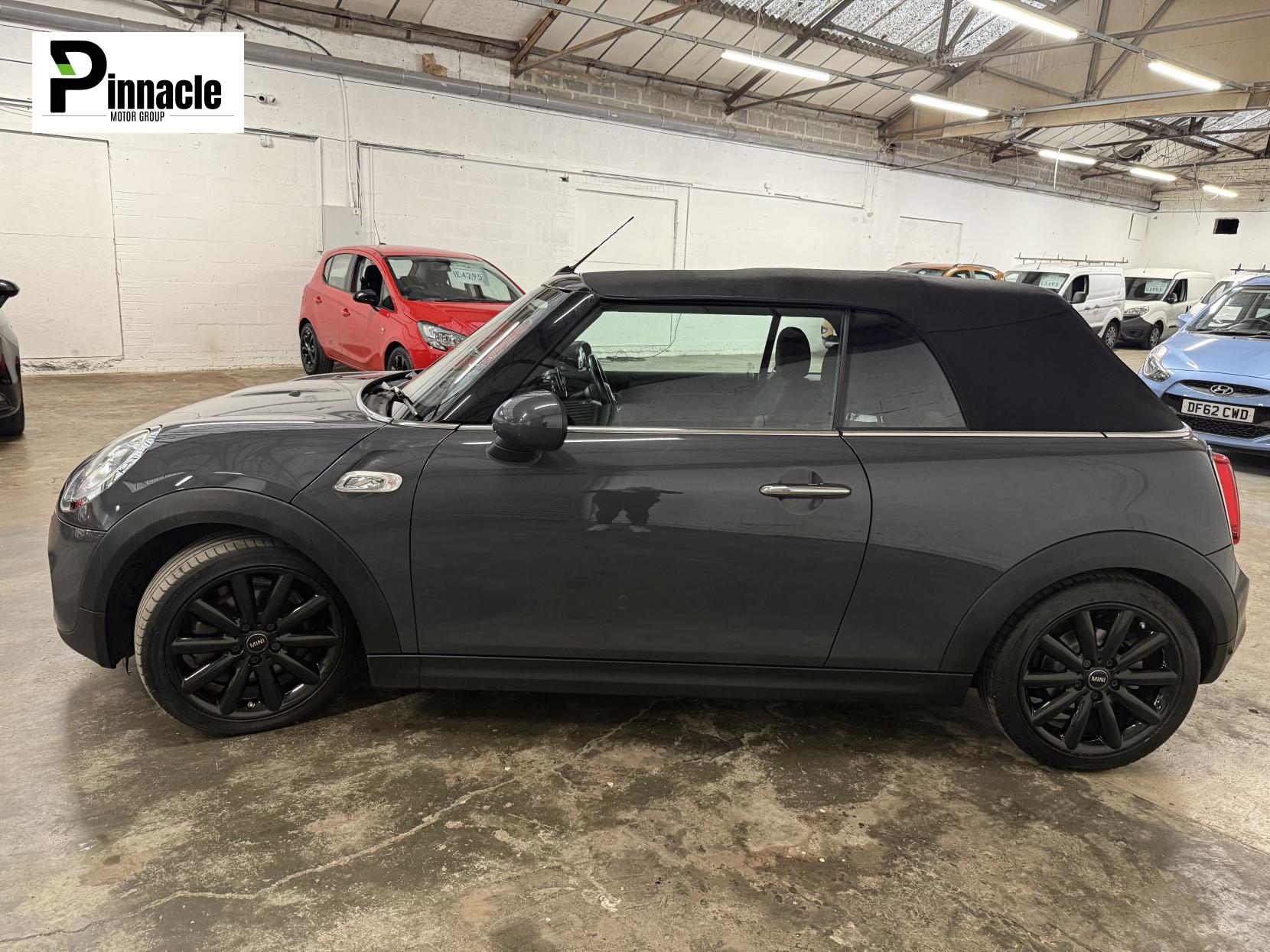 MINI Convertible 2.0 Cooper S Convertible 2dr Petrol Manual Euro 6 (s/s) (192 ps)