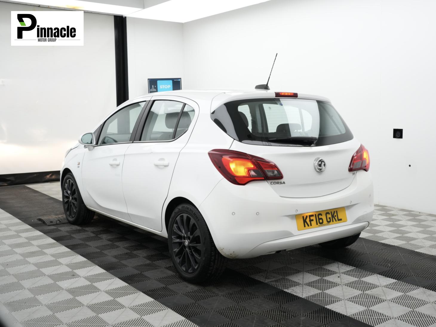 Vauxhall Corsa 1.4i ecoFLEX SE Hatchback 5dr Petrol Manual Euro 6 (90 ps)