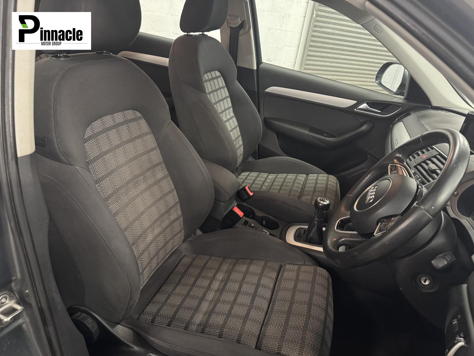 Audi Q3 2.0 TDI SE SUV 5dr Diesel Manual quattro Euro 6 (s/s) (150 ps)