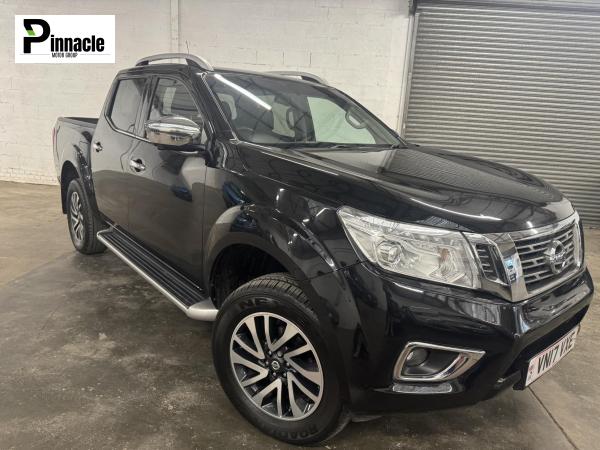 Nissan Navara 2.3 dCi Tekna Pickup Double Cab 4dr Diesel Manual 4WD Euro 6 (s/s) (190 ps)