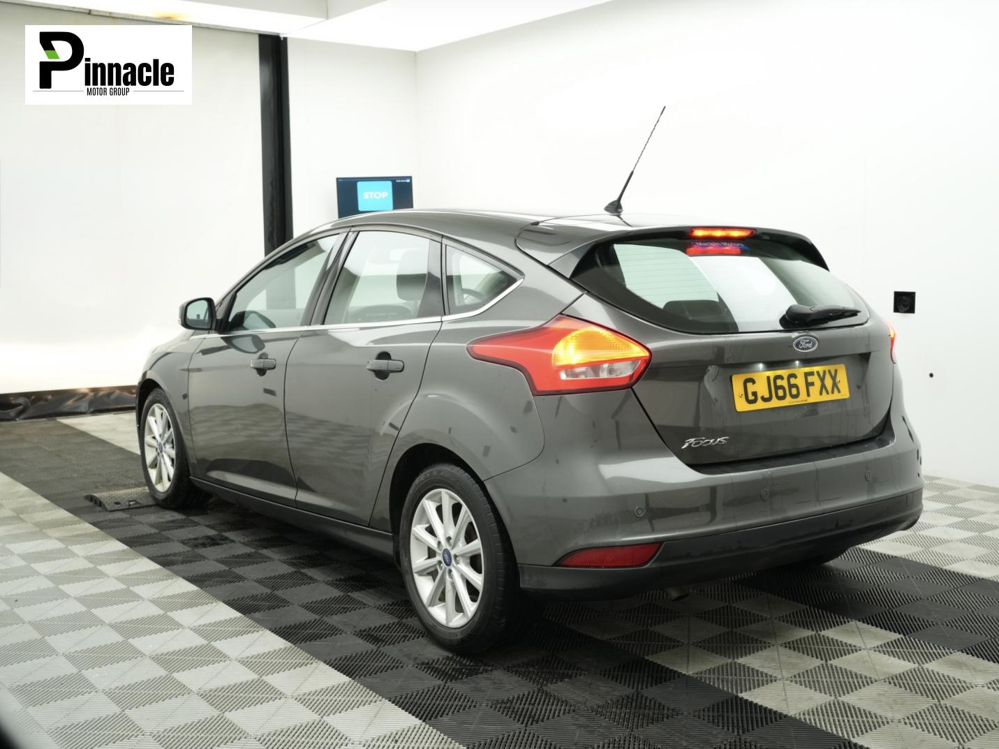 Ford Focus 1.5 TDCi Titanium Hatchback 5dr Diesel Manual Euro 6 (s/s) (120 ps)