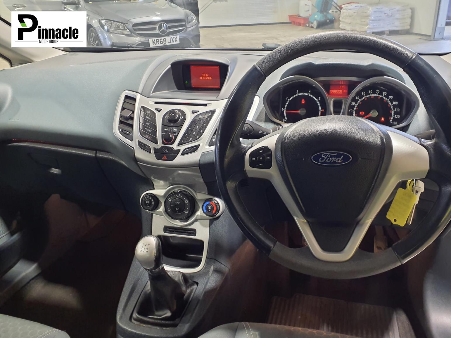 Ford Fiesta 1.25 Zetec Hatchback 3dr Petrol Manual (133 g/km, 81 bhp)