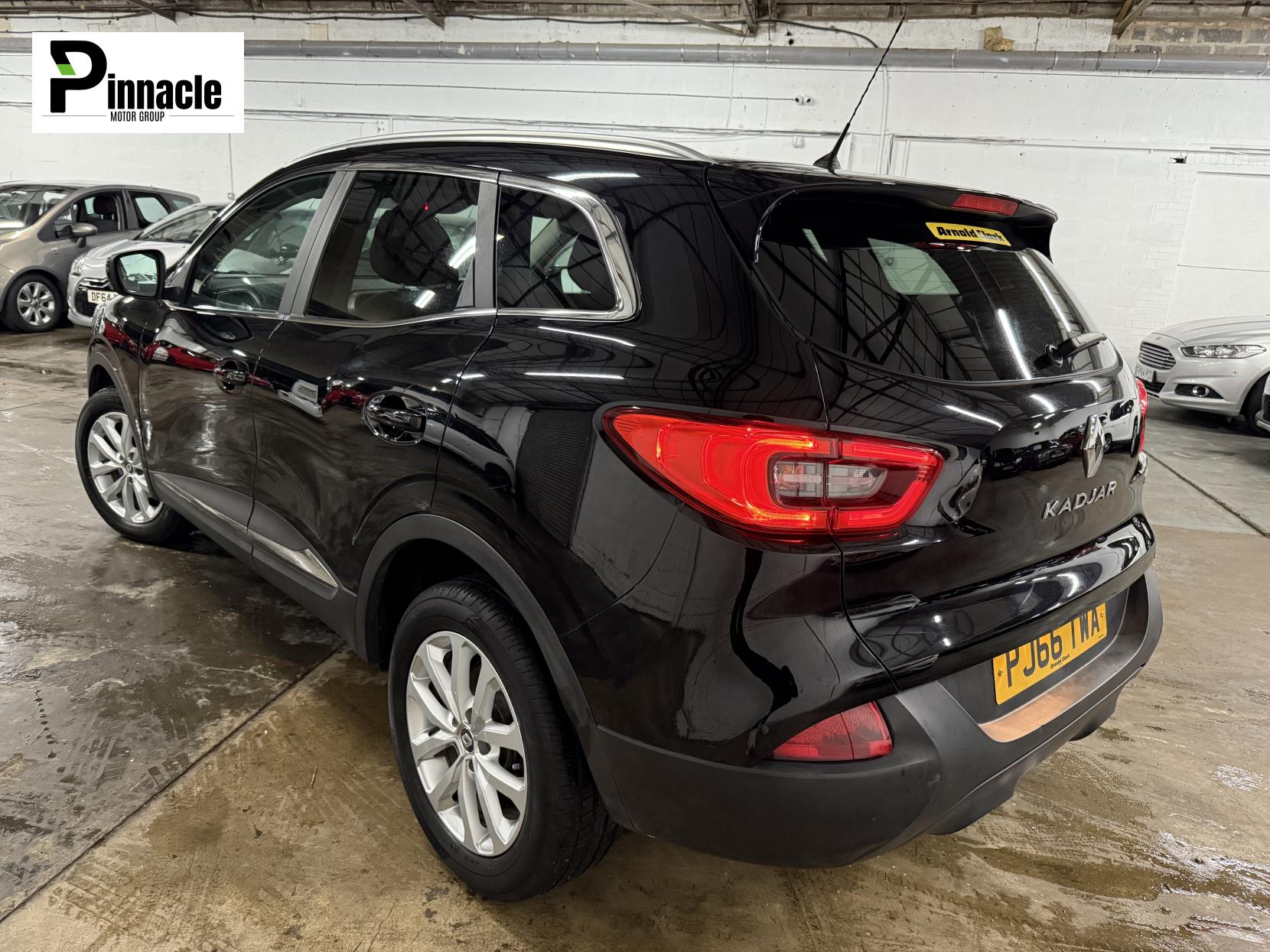 Renault Kadjar 1.5 dCi Dynamique Nav SUV 5dr Diesel EDC Euro 6 (s/s) (110 ps)