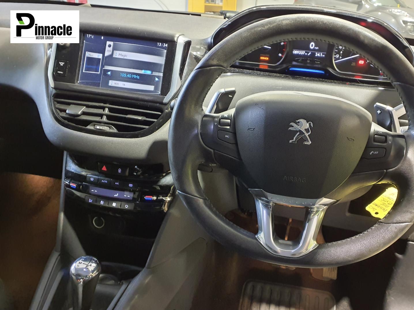 Peugeot 208 1.4 e-HDi Allure Hatchback 5dr Diesel EGC Euro 5 (s/s) (70 ps)