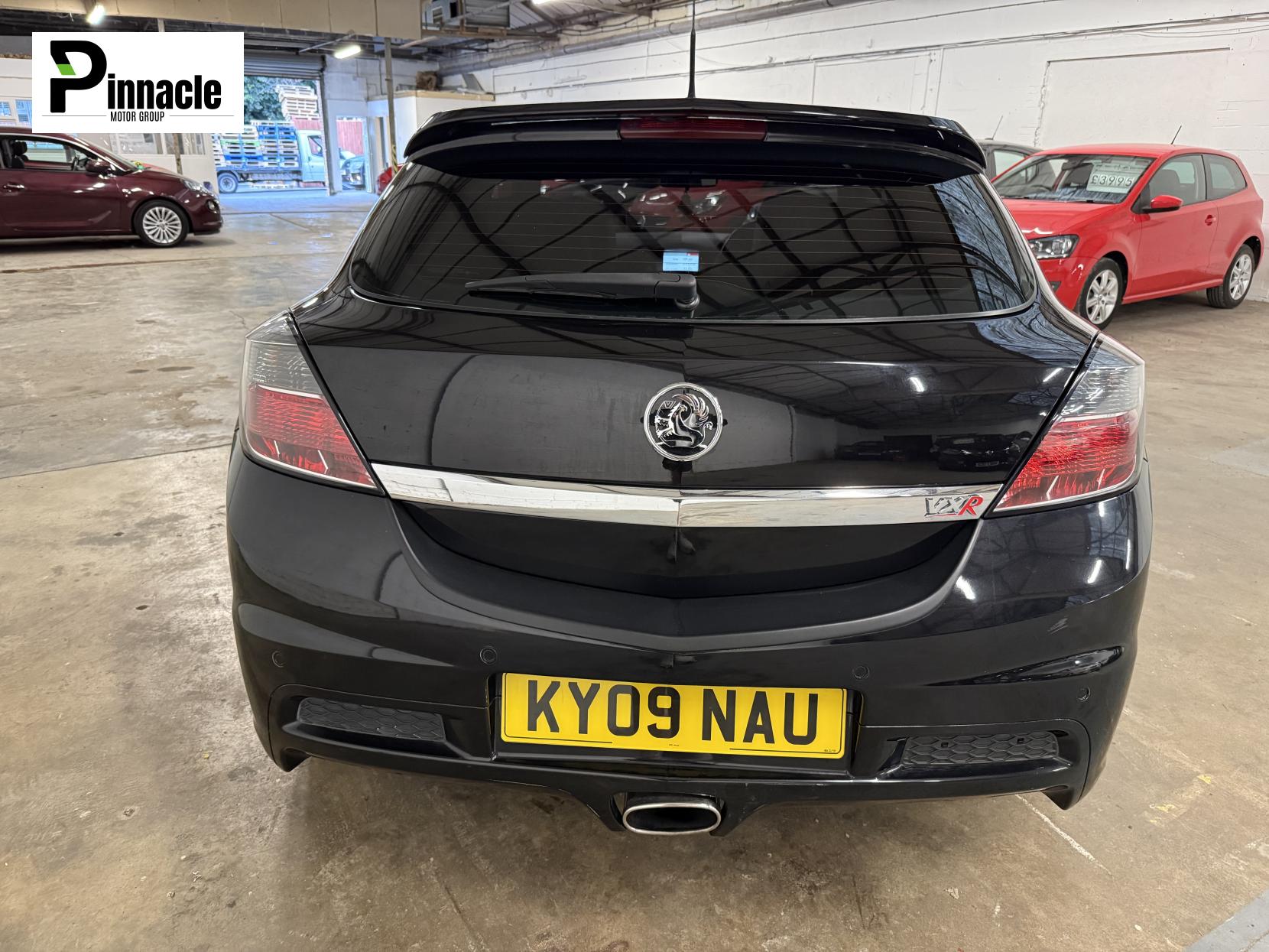 Vauxhall Astra 2.0i 16v VXR Sport Hatch 3dr Petrol Manual (221 g/km, 237 bhp)