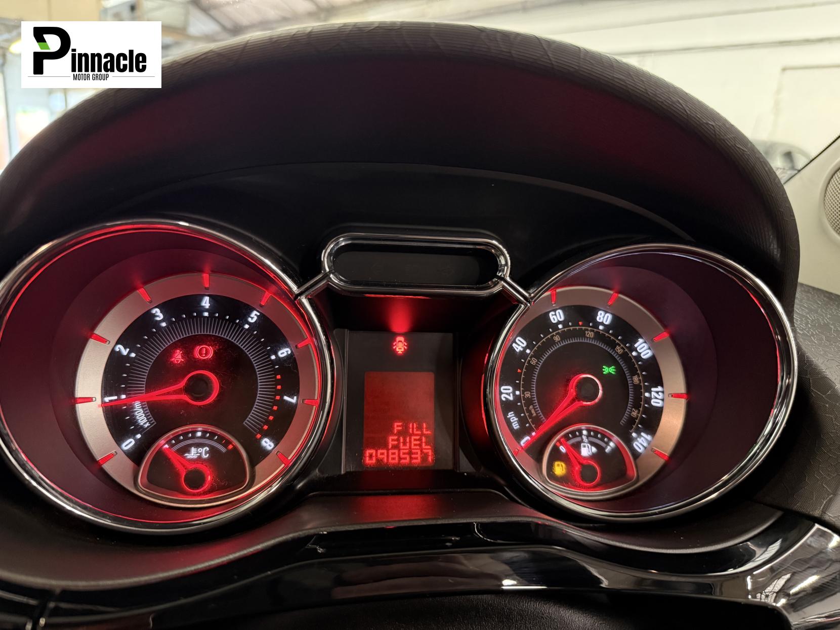 Vauxhall ADAM 1.4 16v GLAM Hatchback 3dr Petrol Manual Euro 5 (87 ps)