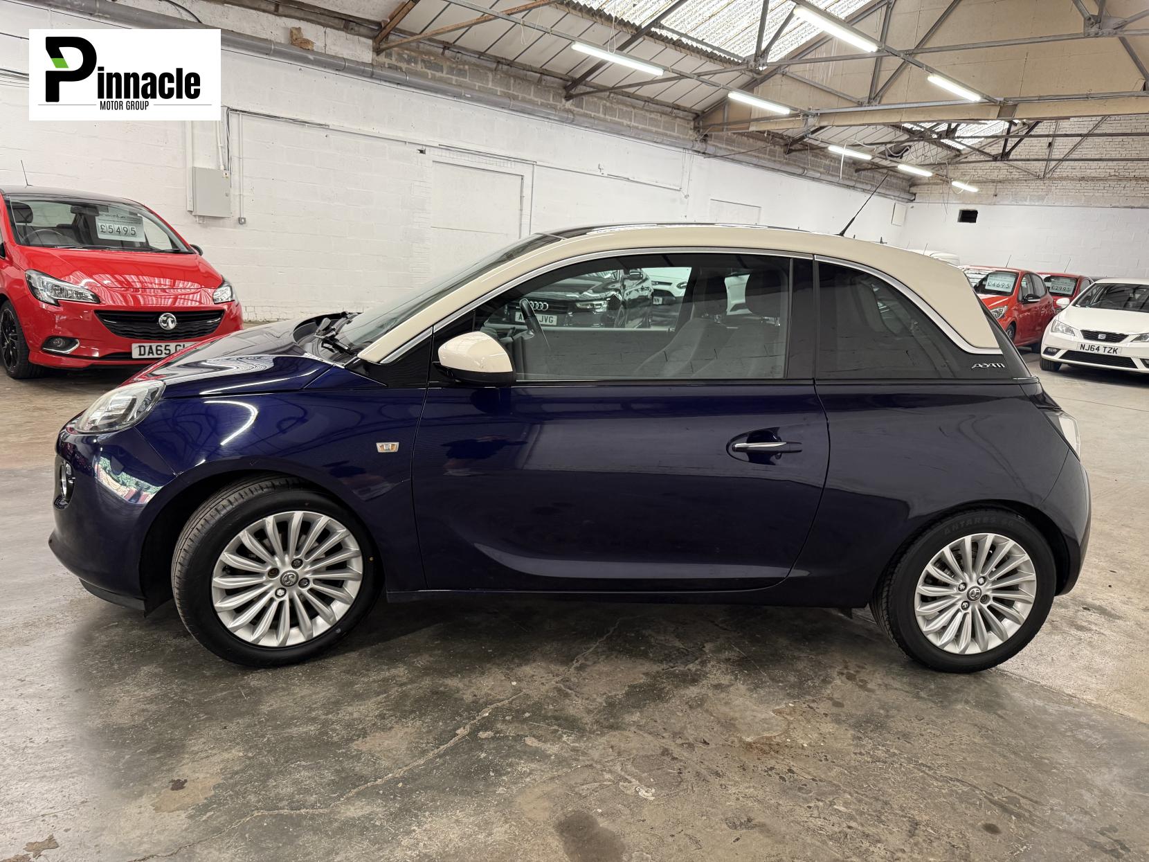 Vauxhall ADAM 1.4 16v GLAM Hatchback 3dr Petrol Manual Euro 5 (87 ps)