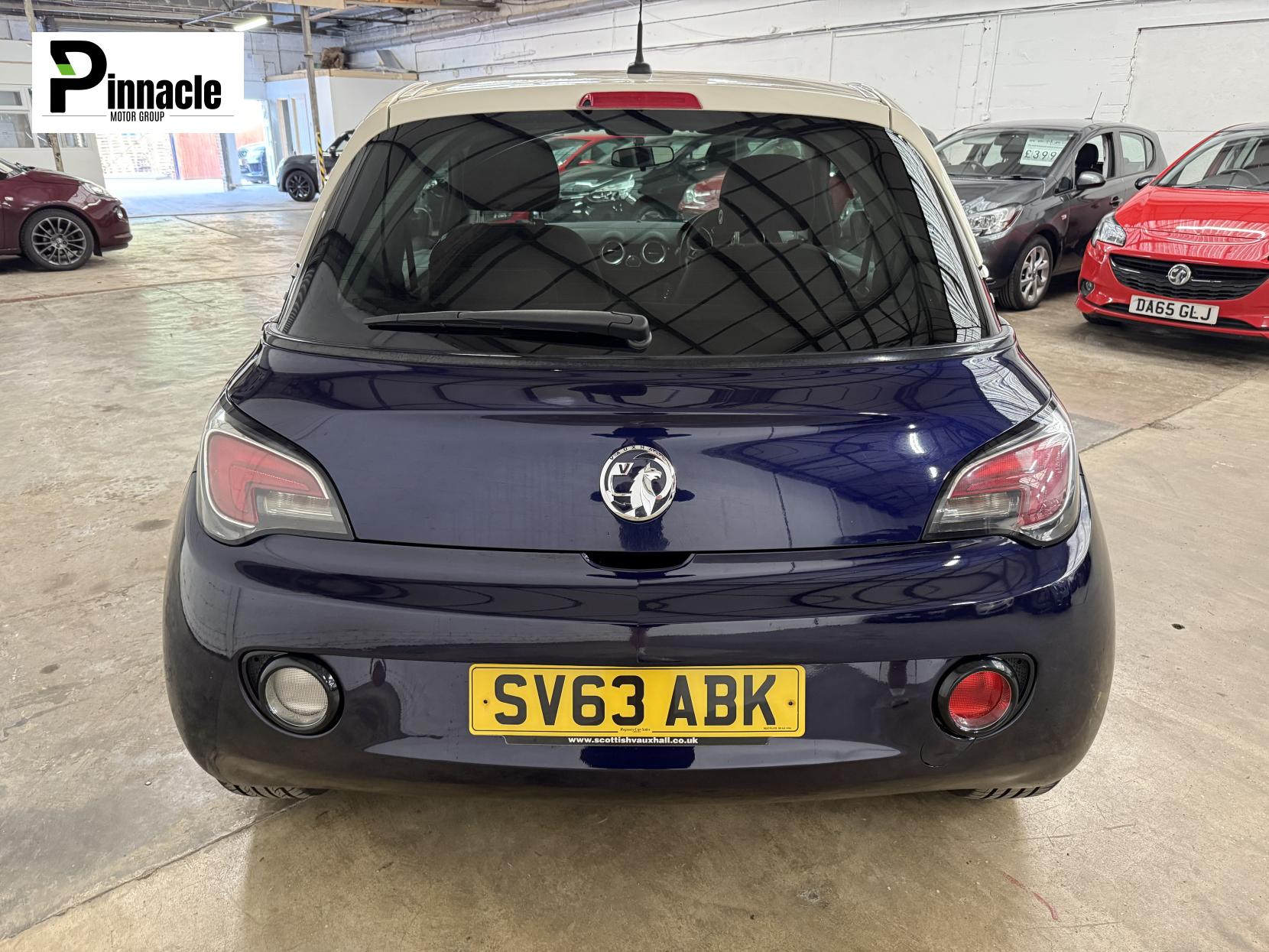 Vauxhall ADAM 1.4 16v GLAM Hatchback 3dr Petrol Manual Euro 5 (87 ps)