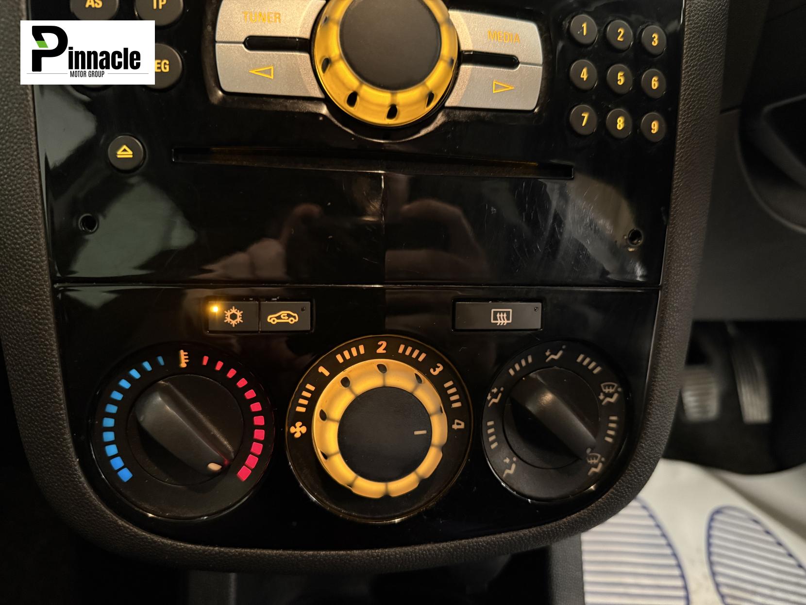 Vauxhall Corsa 1.2 16V SXi Hatchback 5dr Petrol Manual Euro 5 (A/C) (85 ps)