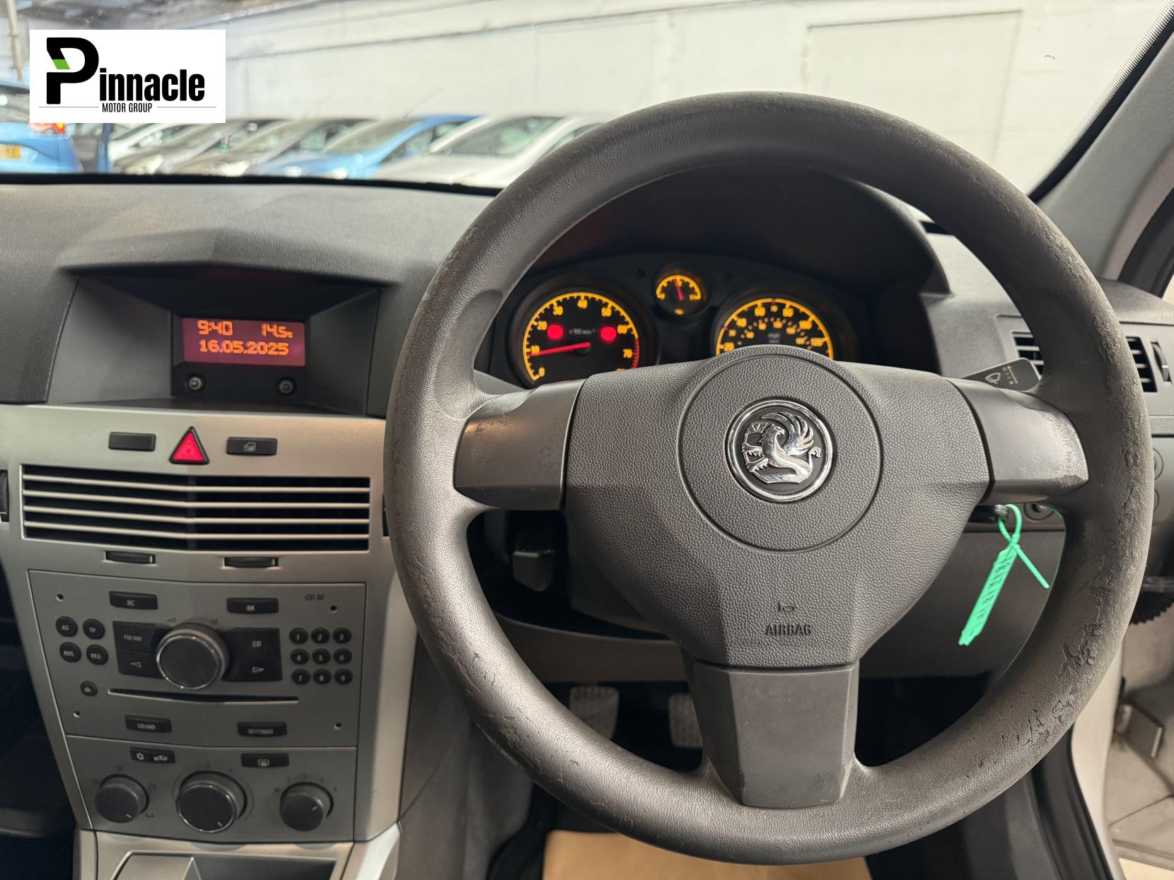 Vauxhall Astra 1.4i 16v Life Hatchback 5dr Petrol Manual (146 g/km, 89 bhp)