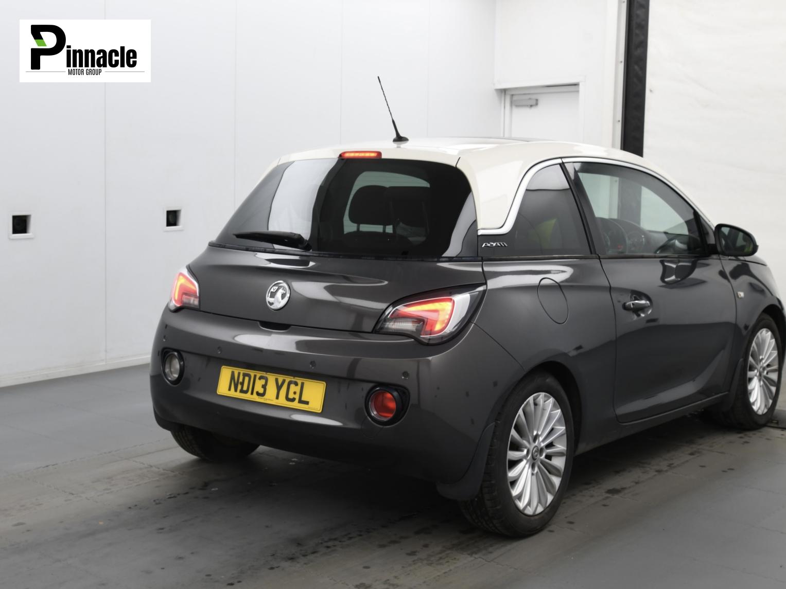 Vauxhall ADAM 1.2 16v GLAM Hatchback 3dr Petrol Manual Euro 5 (5 Seat) (70 ps)