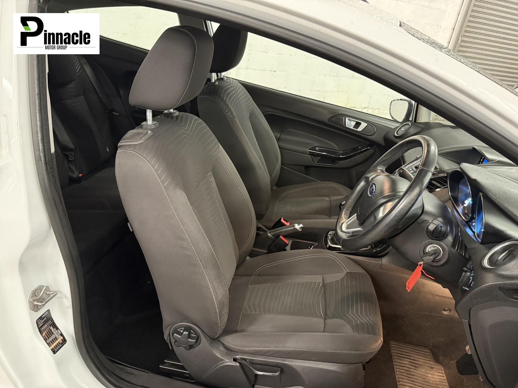 Ford Fiesta 1.25 Zetec Hatchback 3dr Petrol Manual Euro 5 (82 ps)