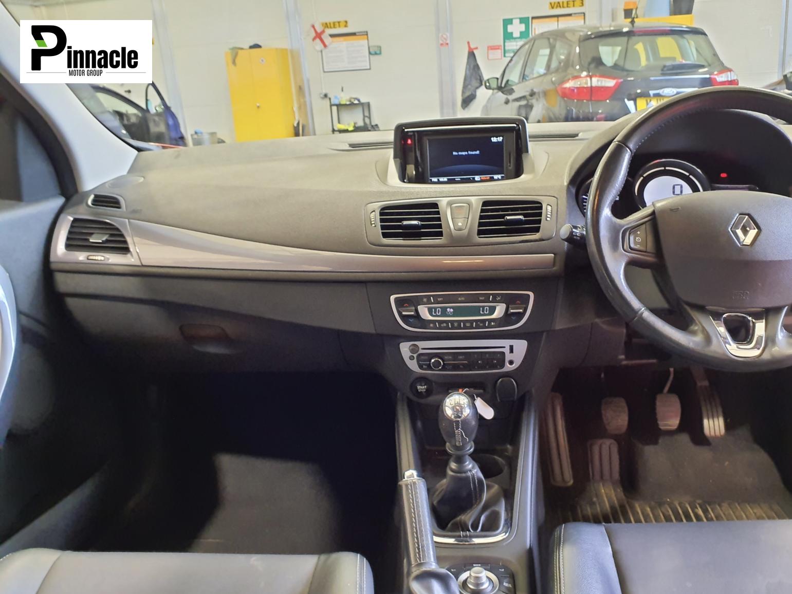 Renault Megane 1.6 dCi Dynamique Nav Hatchback 5dr Diesel Manual Euro 6 (s/s) (130 ps)