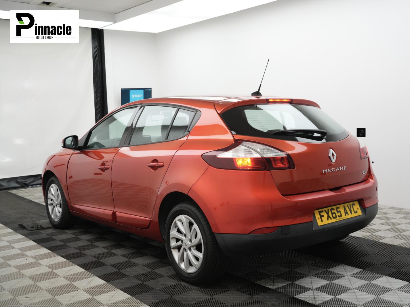 Renault Megane 1.6 dCi Dynamique Nav Hatchback 5dr Diesel Manual Euro 6 (s/s) (130 ps)