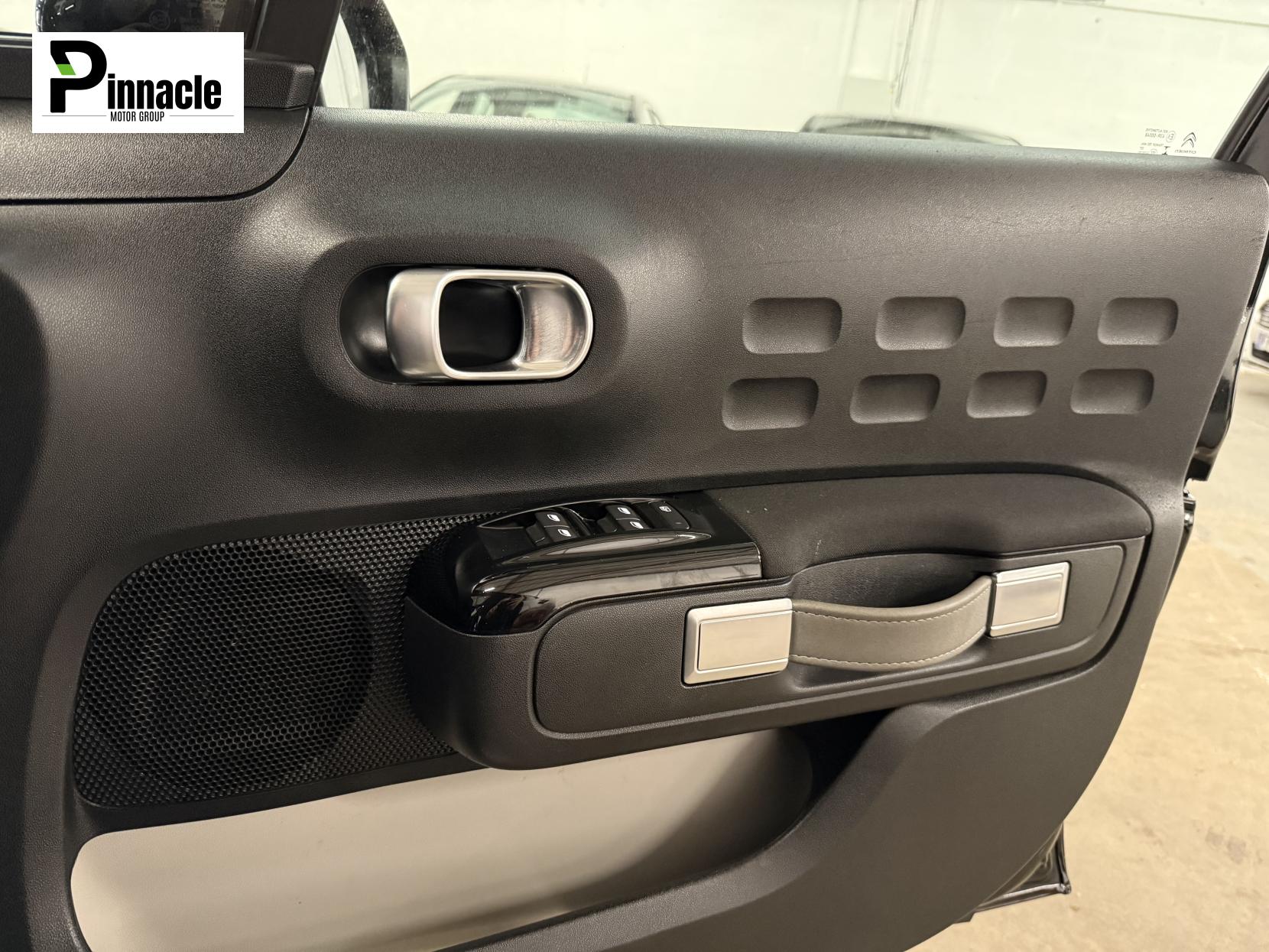 Citroen C3 1.2 PureTech Flair Hatchback 5dr Petrol Manual Euro 6 (s/s) (82 ps)