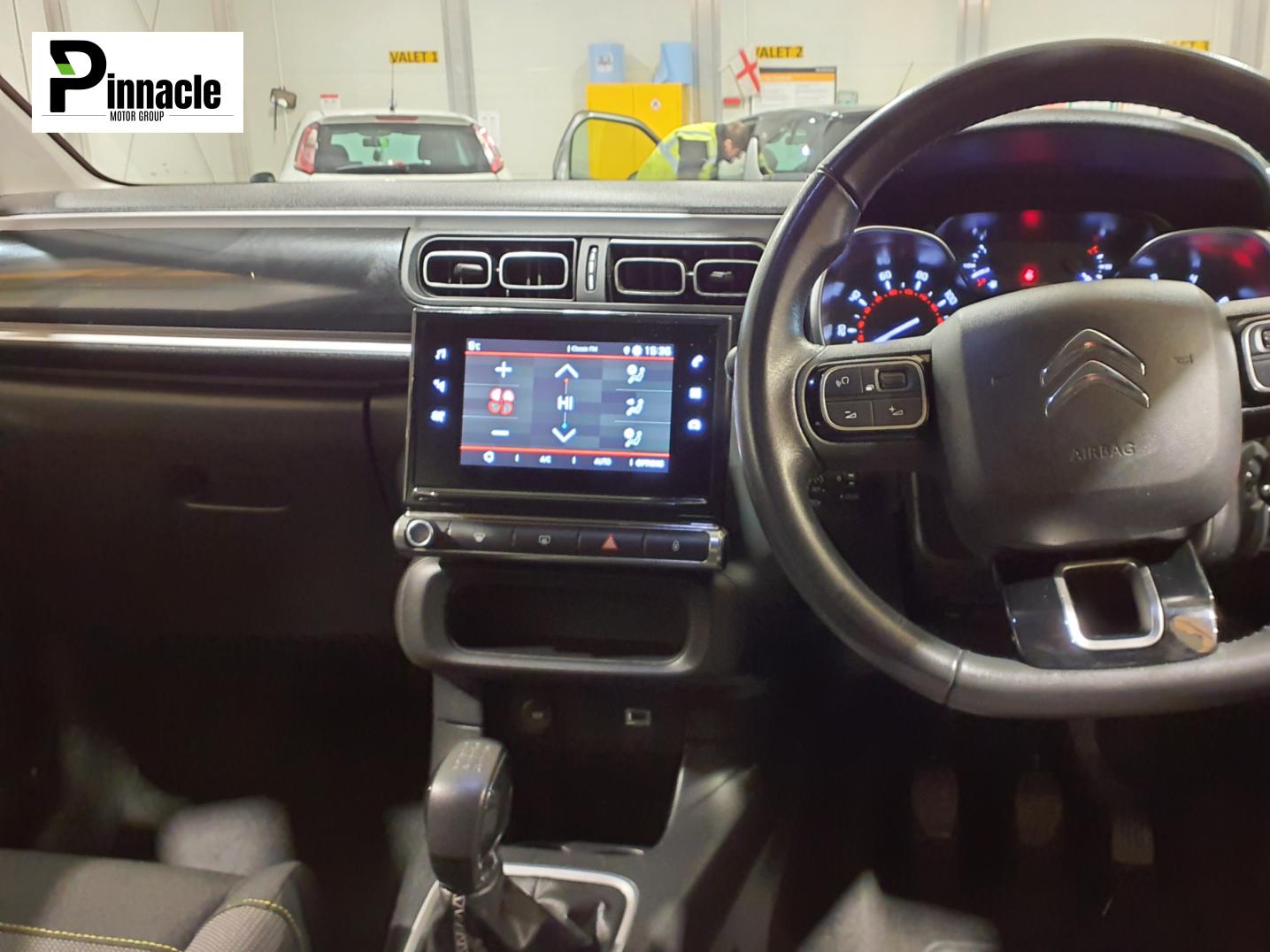 Citroen C3 1.2 PureTech Flair Hatchback 5dr Petrol Manual Euro 6 (s/s) (82 ps)