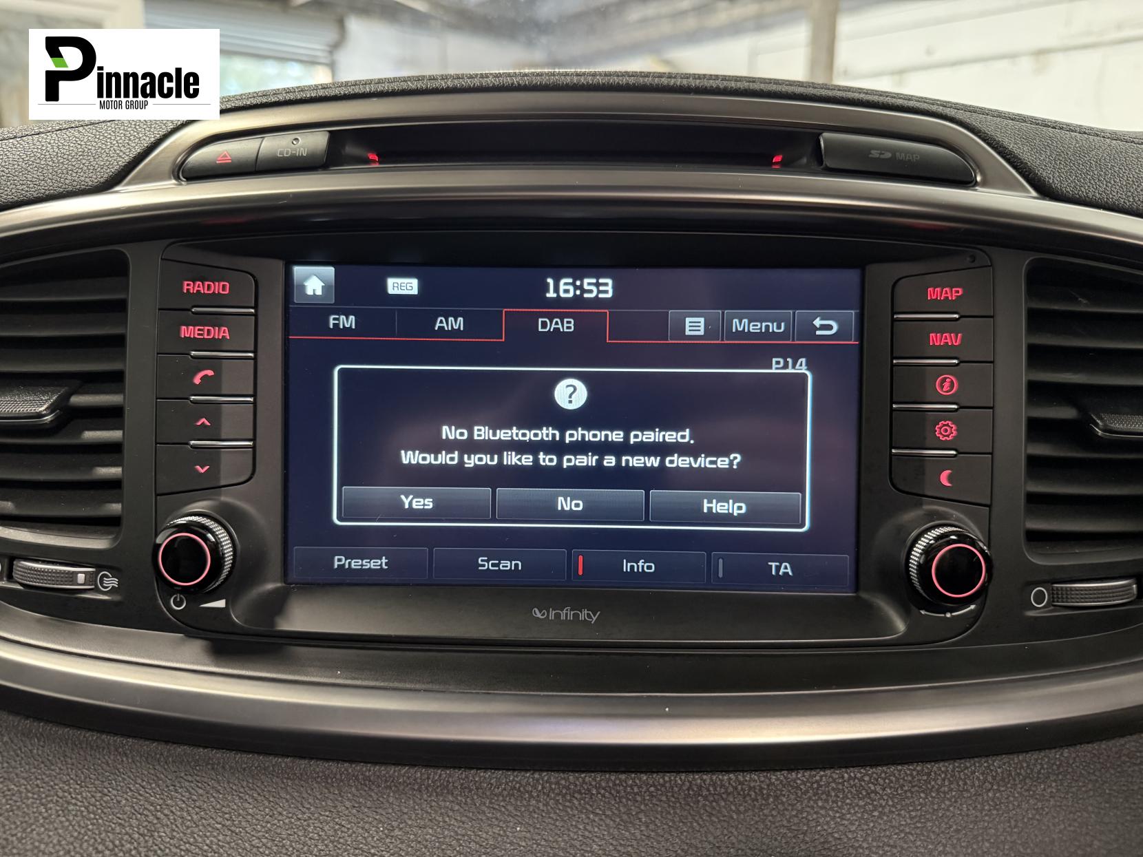 Kia Sorento 2.2 CRDi KX-3 SUV 5dr Diesel Auto AWD Euro 6 (197 bhp)