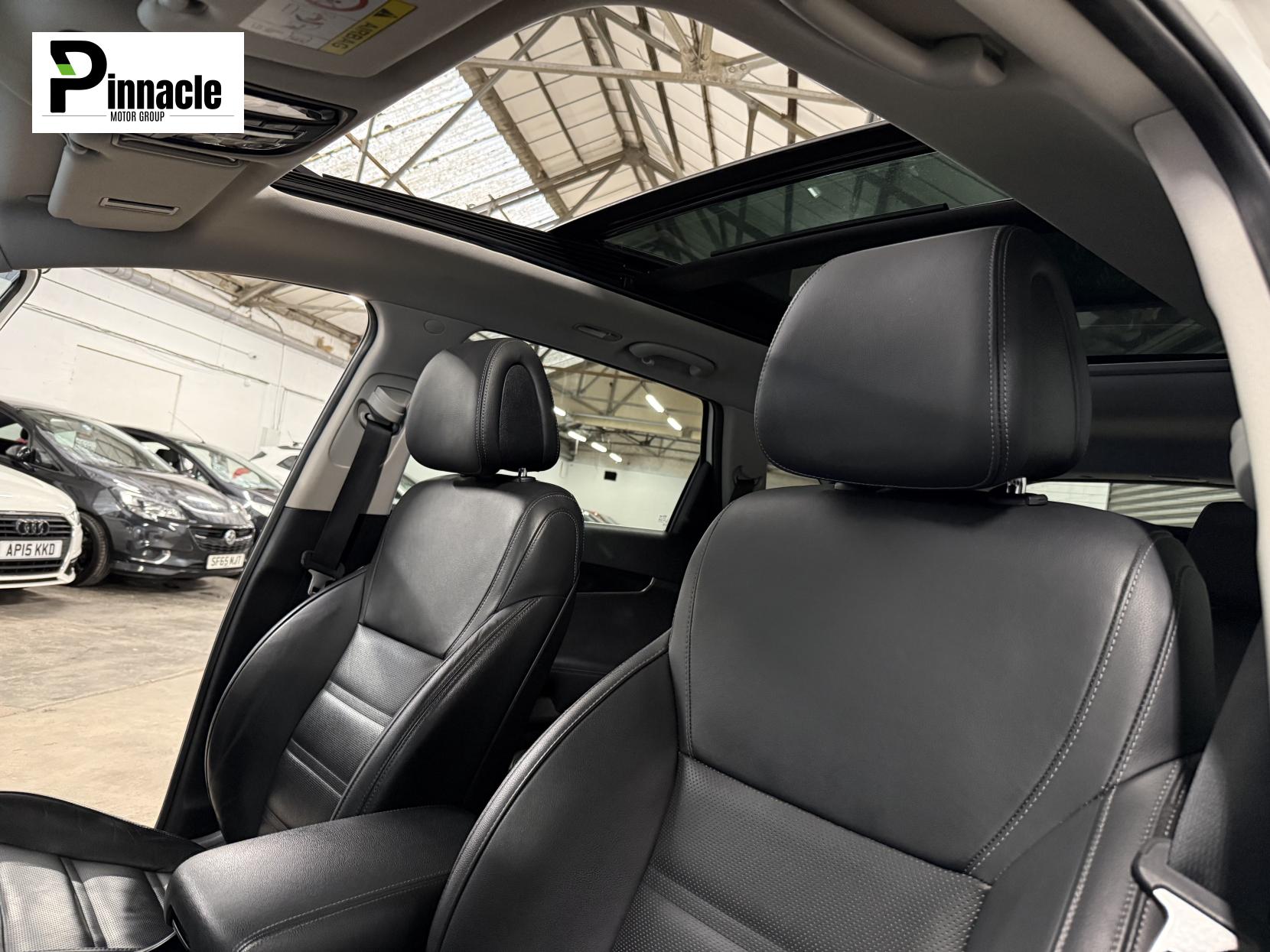 Kia Sorento 2.2 CRDi KX-3 SUV 5dr Diesel Auto AWD Euro 6 (197 bhp)