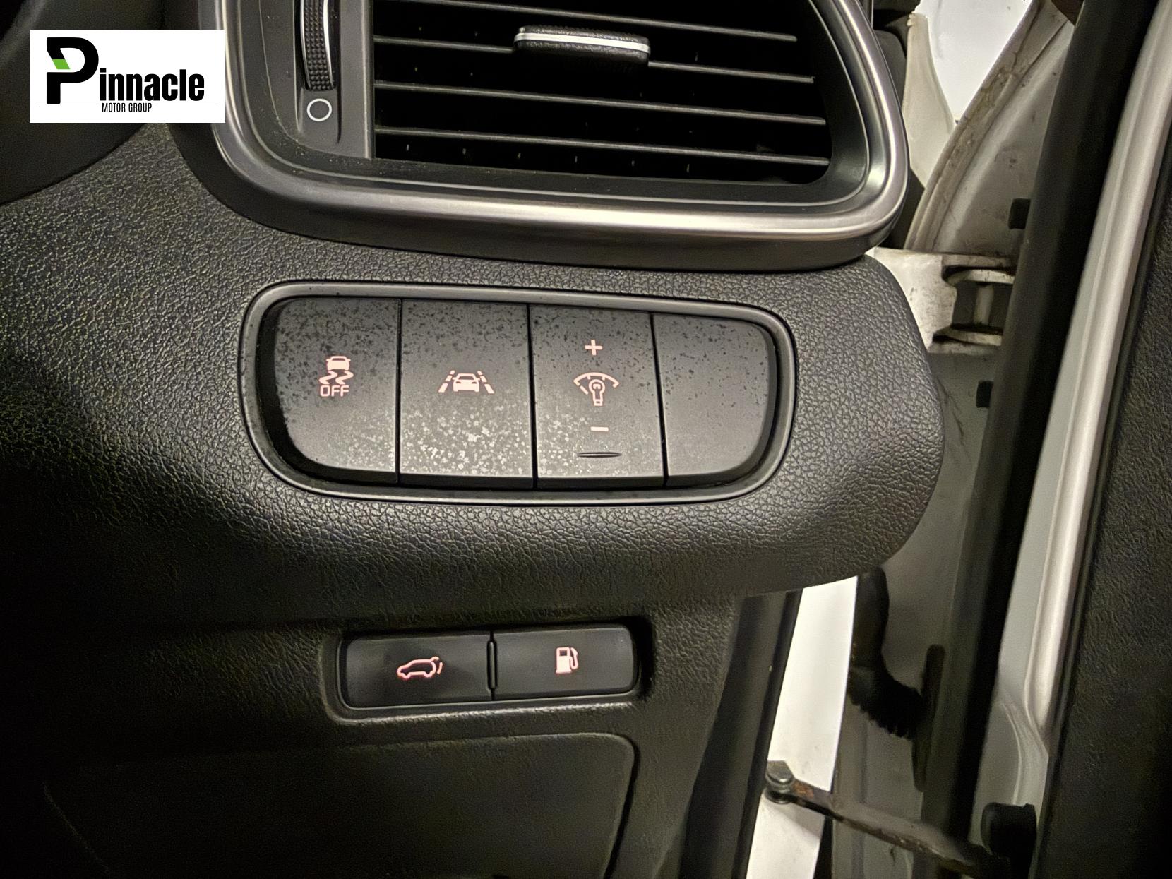 Kia Sorento 2.2 CRDi KX-3 SUV 5dr Diesel Auto AWD Euro 6 (197 bhp)