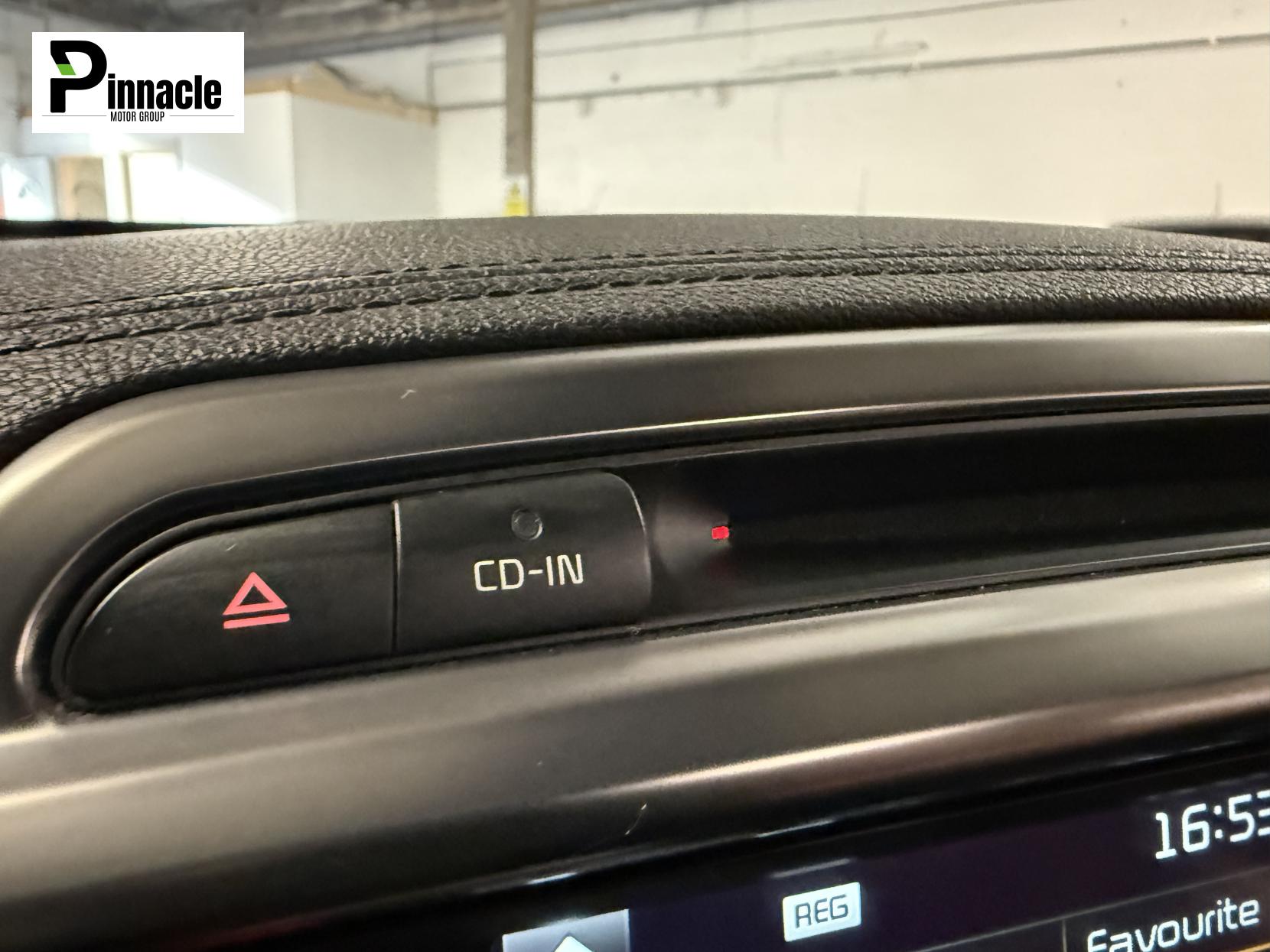 Kia Sorento 2.2 CRDi KX-3 SUV 5dr Diesel Auto AWD Euro 6 (197 bhp)