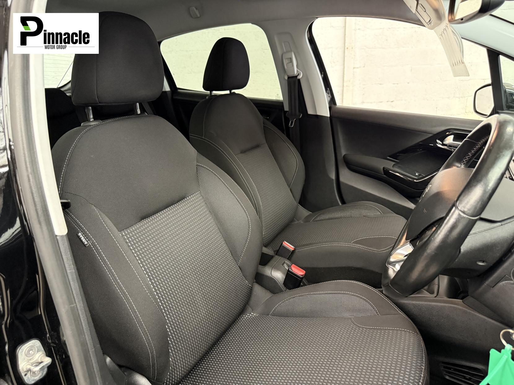 Peugeot 208 1.6 BlueHDi Allure Hatchback 5dr Diesel Manual Euro 6 (100 ps)