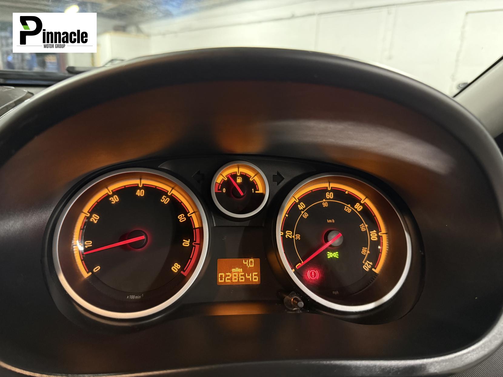 Vauxhall Corsa 1.4i 16v Design Hatchback 5dr Petrol Manual (a/c) (146 g/km, 89 bhp)